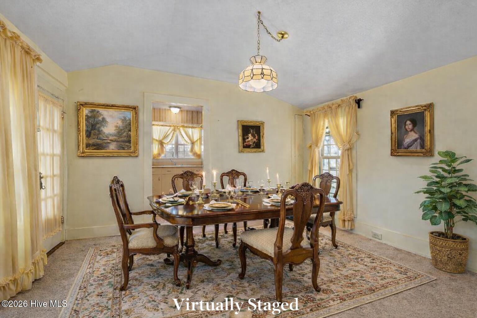 100566206 | Photo 26