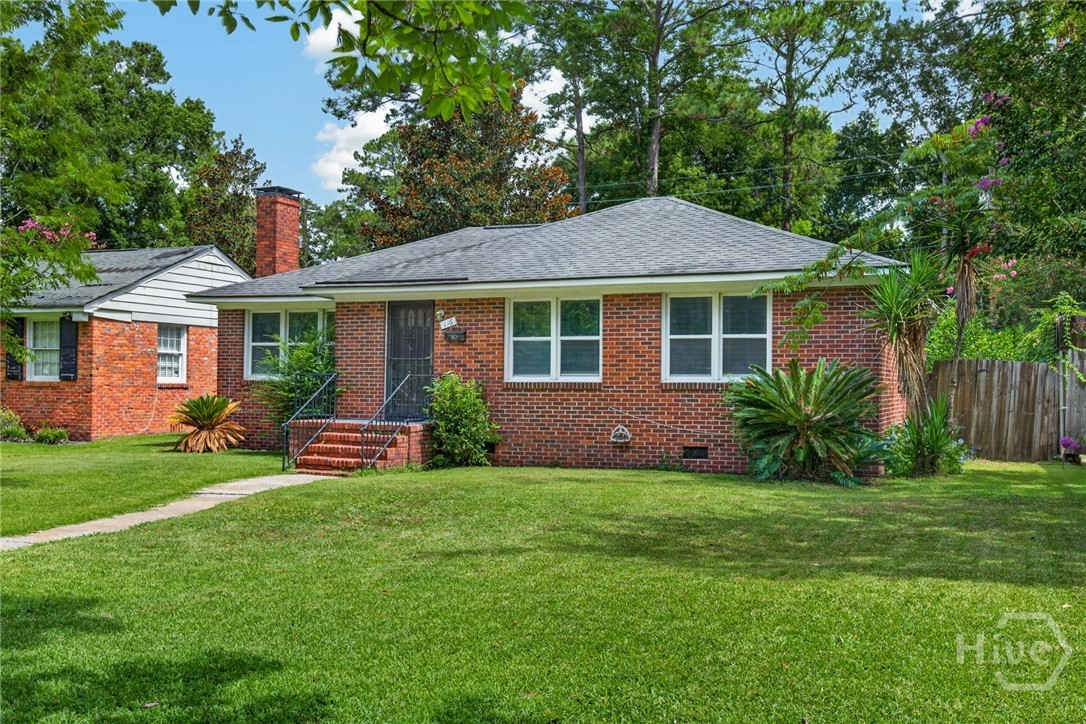 Photo 2 of Single family home for sale at 116 E 66th Street, Savannah, GA 31405 | MLS# SA348604 | Listing updated on 2026-09-19