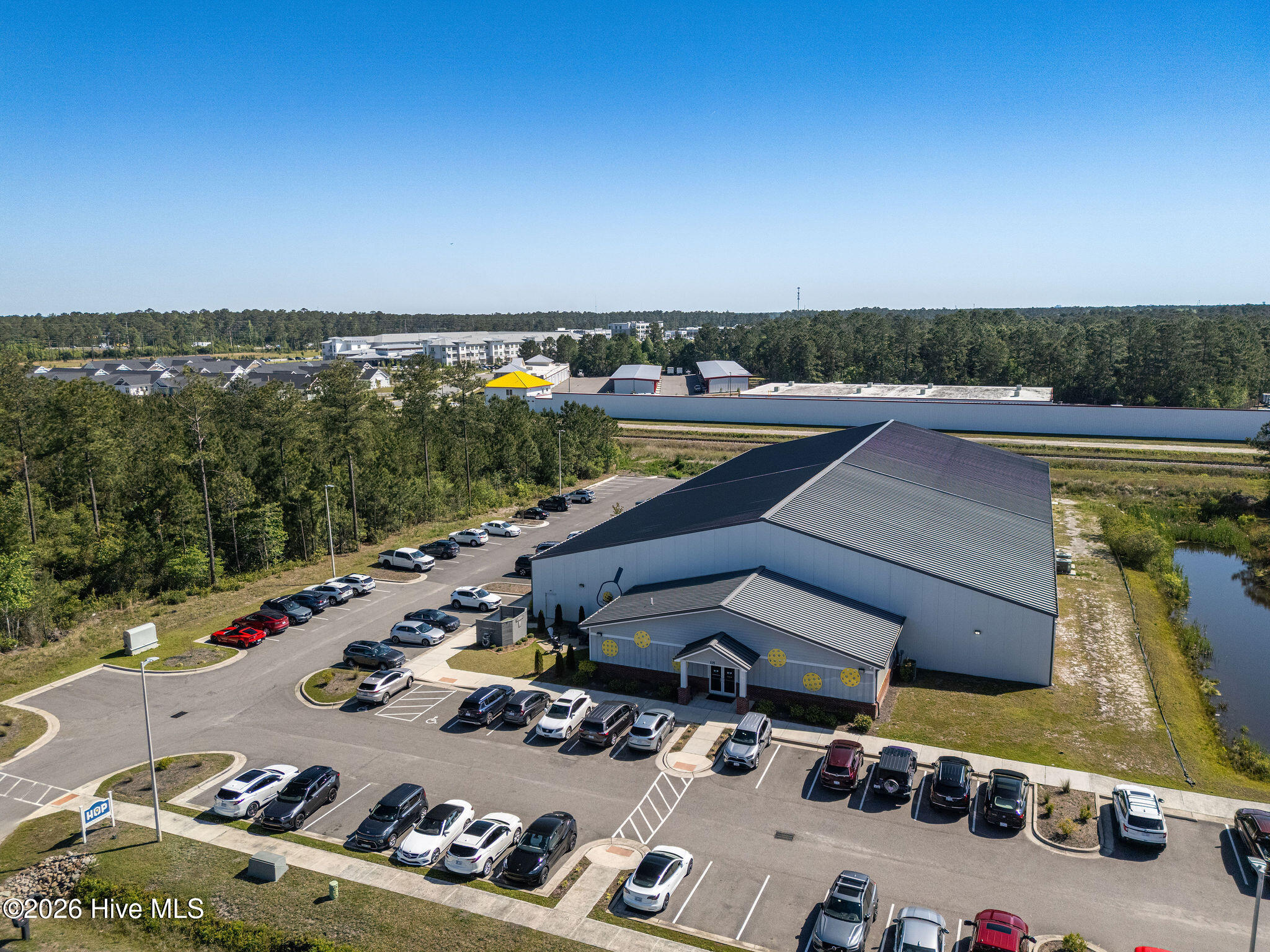 100564757 | Photo 116