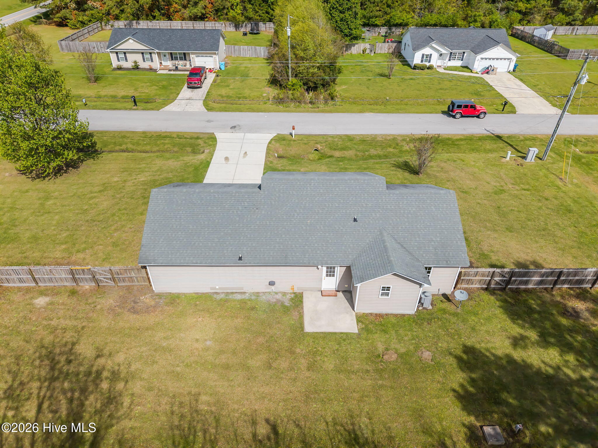 100565884 | Photo 38