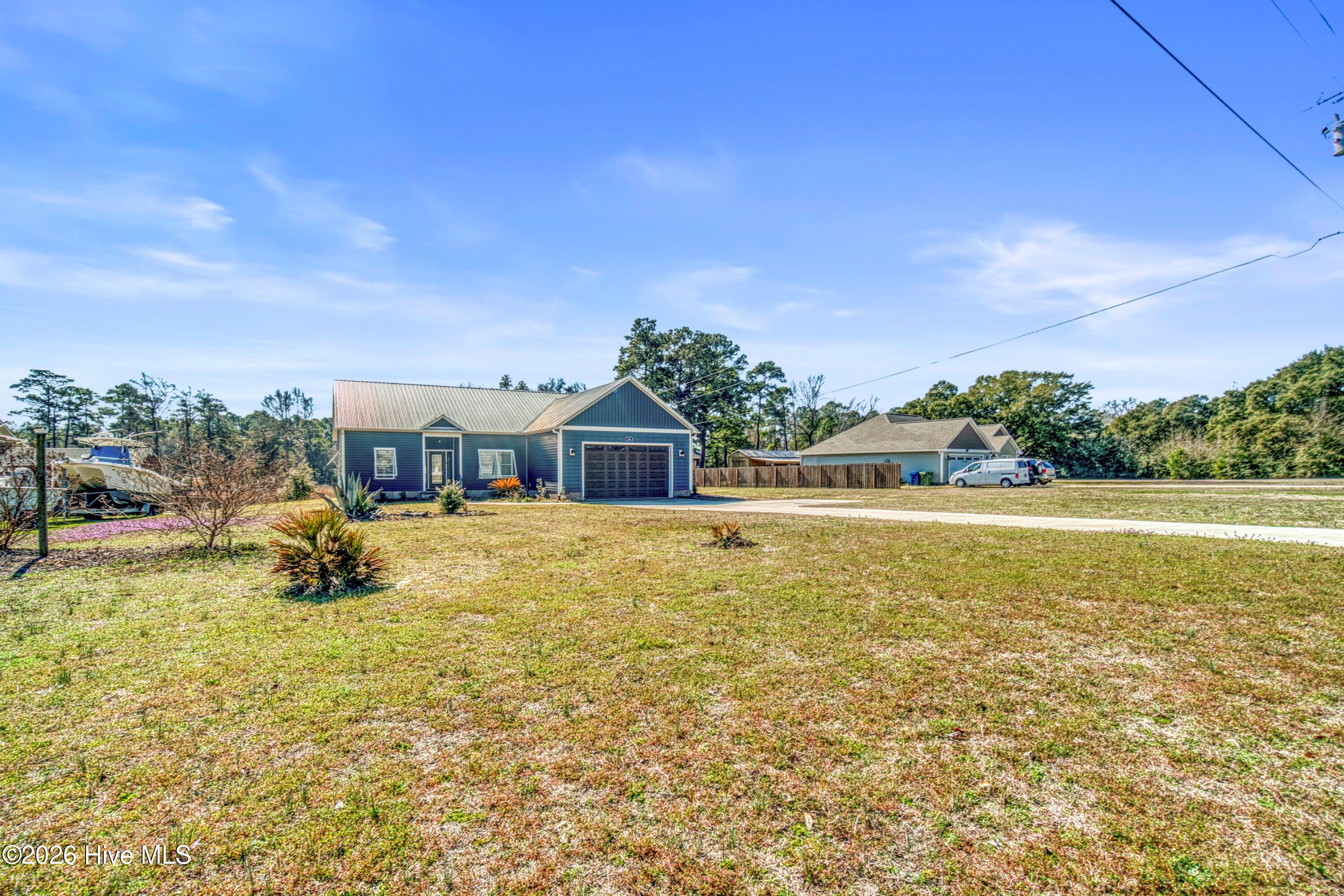 100557906 | Photo 34