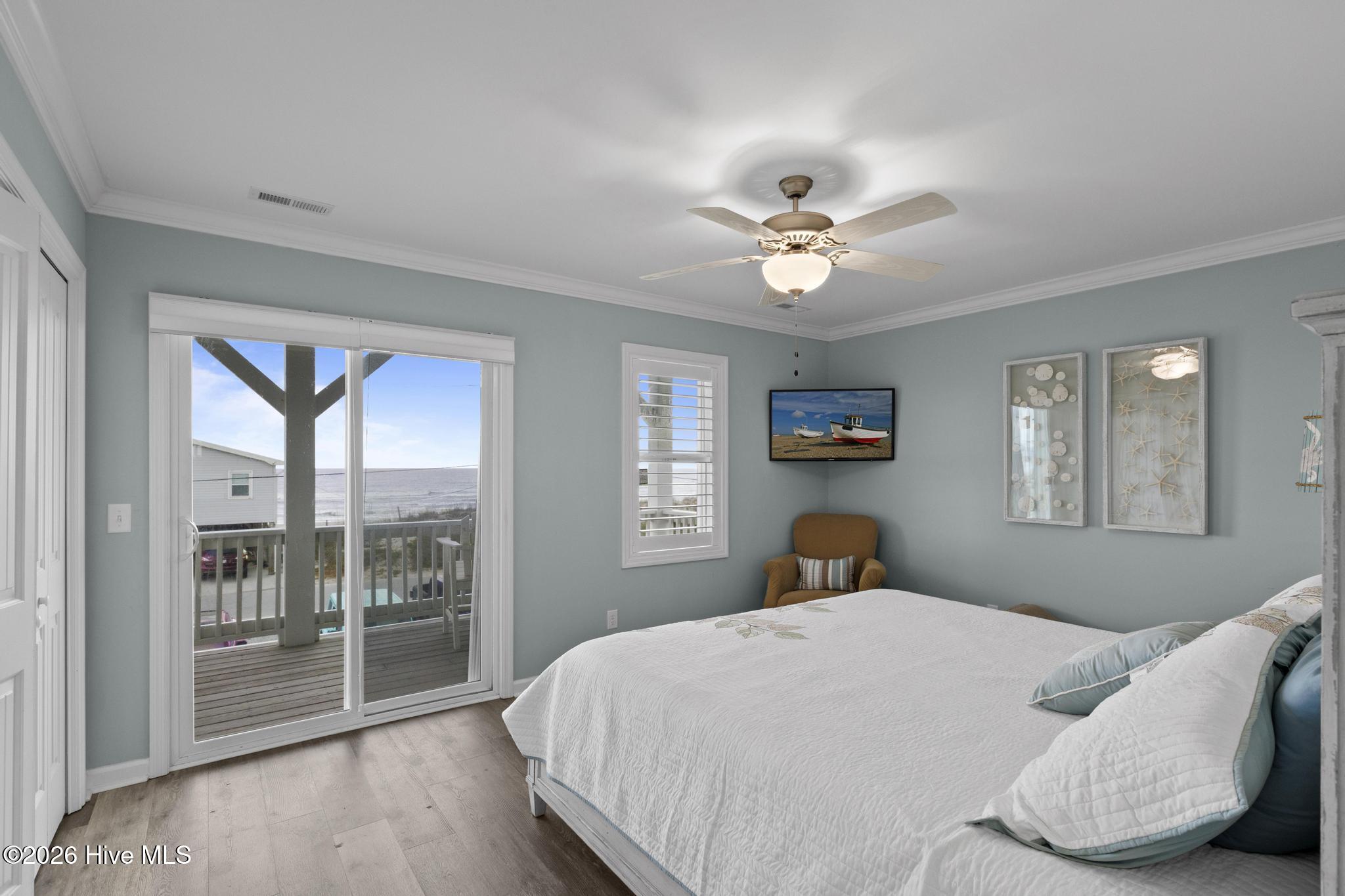 100553313 | Photo 28