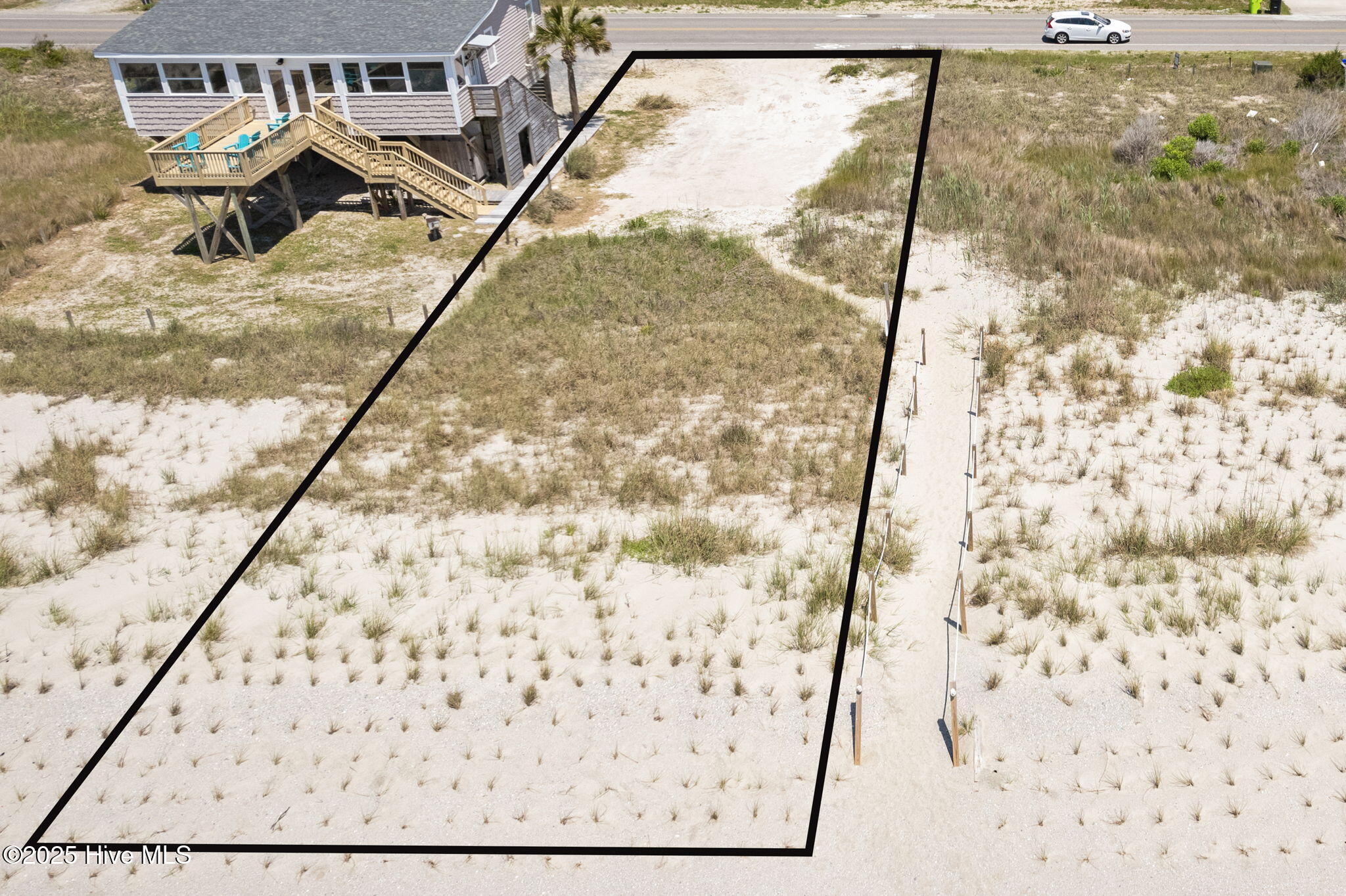 100488700 | Photo 12