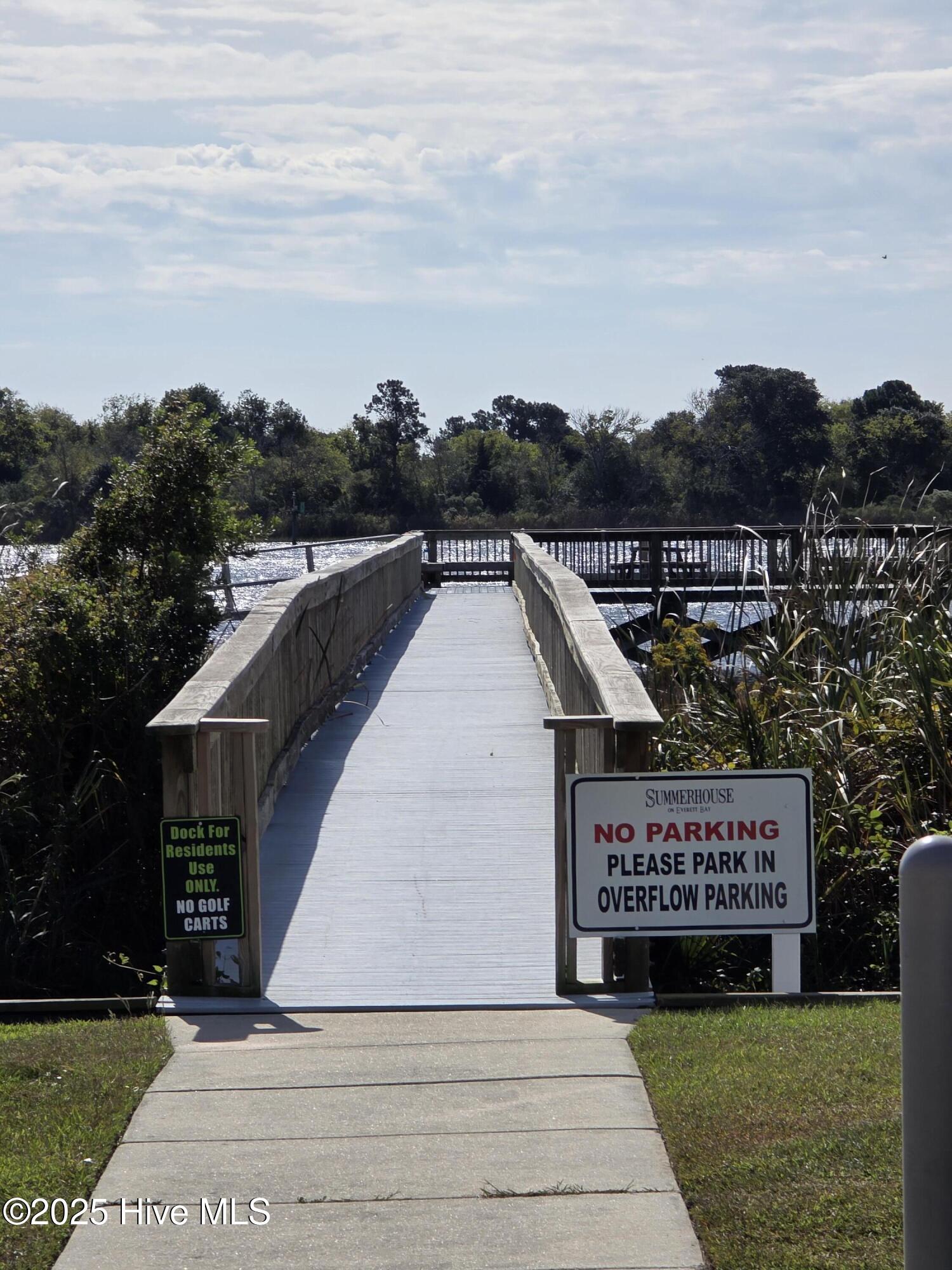 100564274 | Photo 53