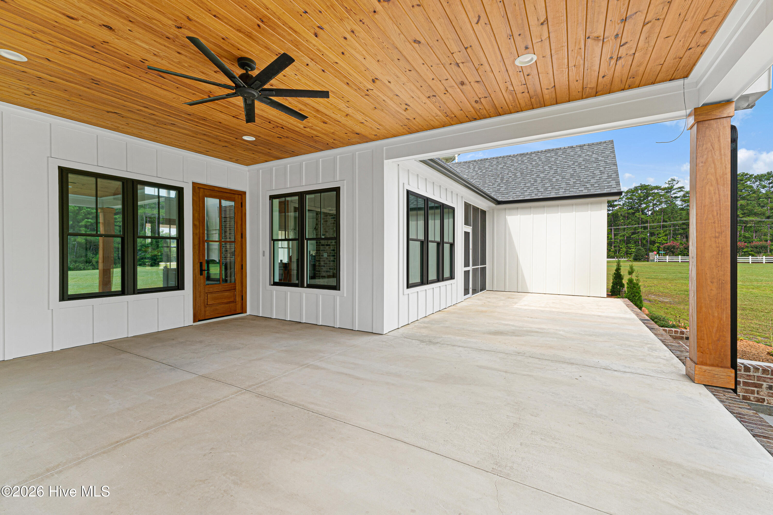 107 Mayflower Drive,Newport