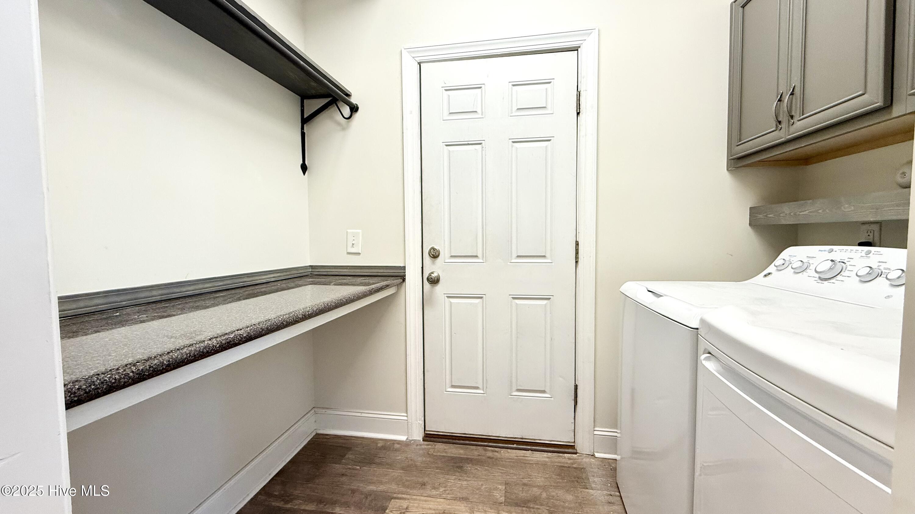 100559412 | Photo 29