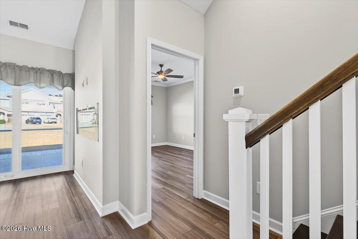 100552947 | Photo 31