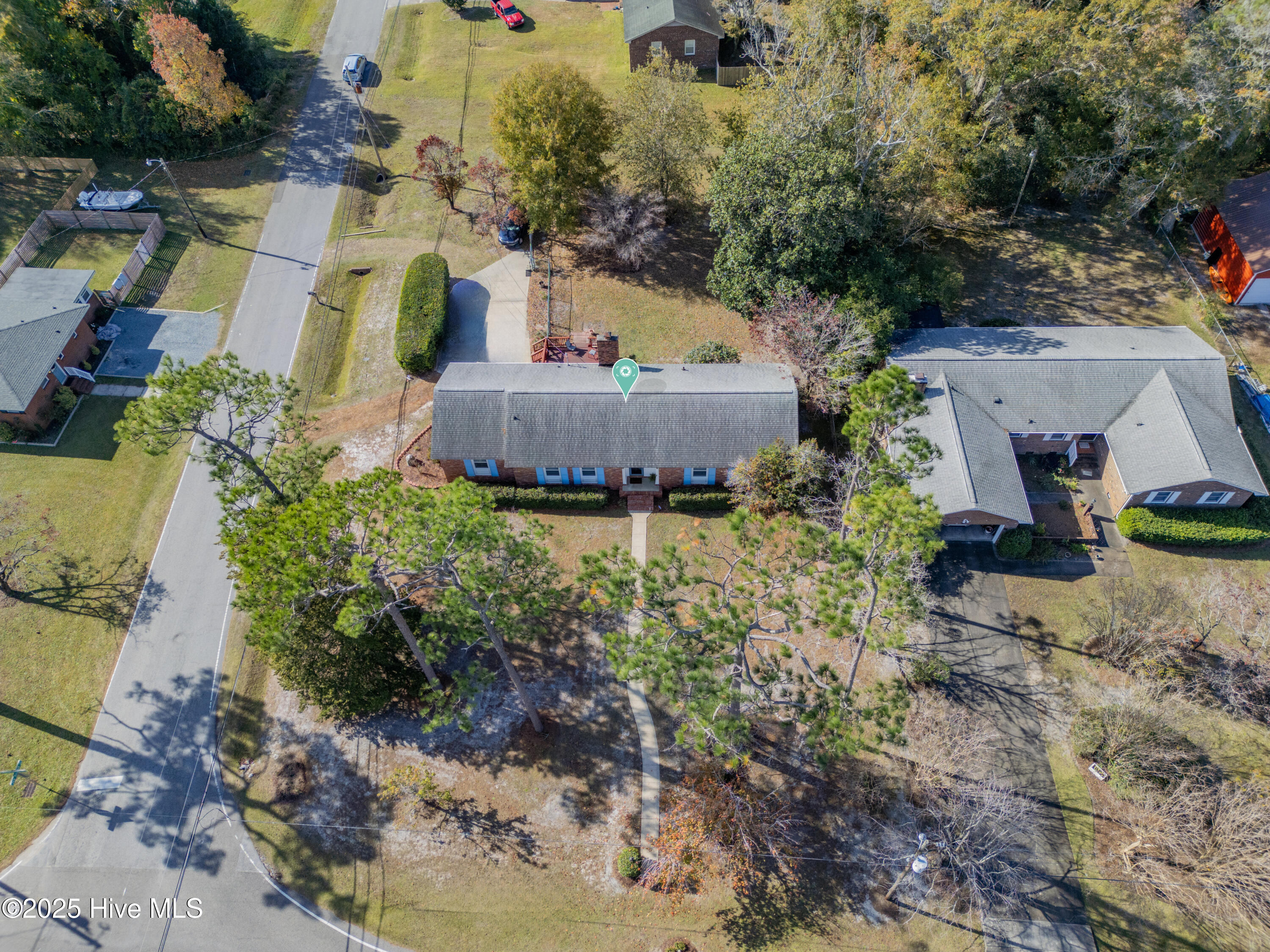 100541737 | Photo 30