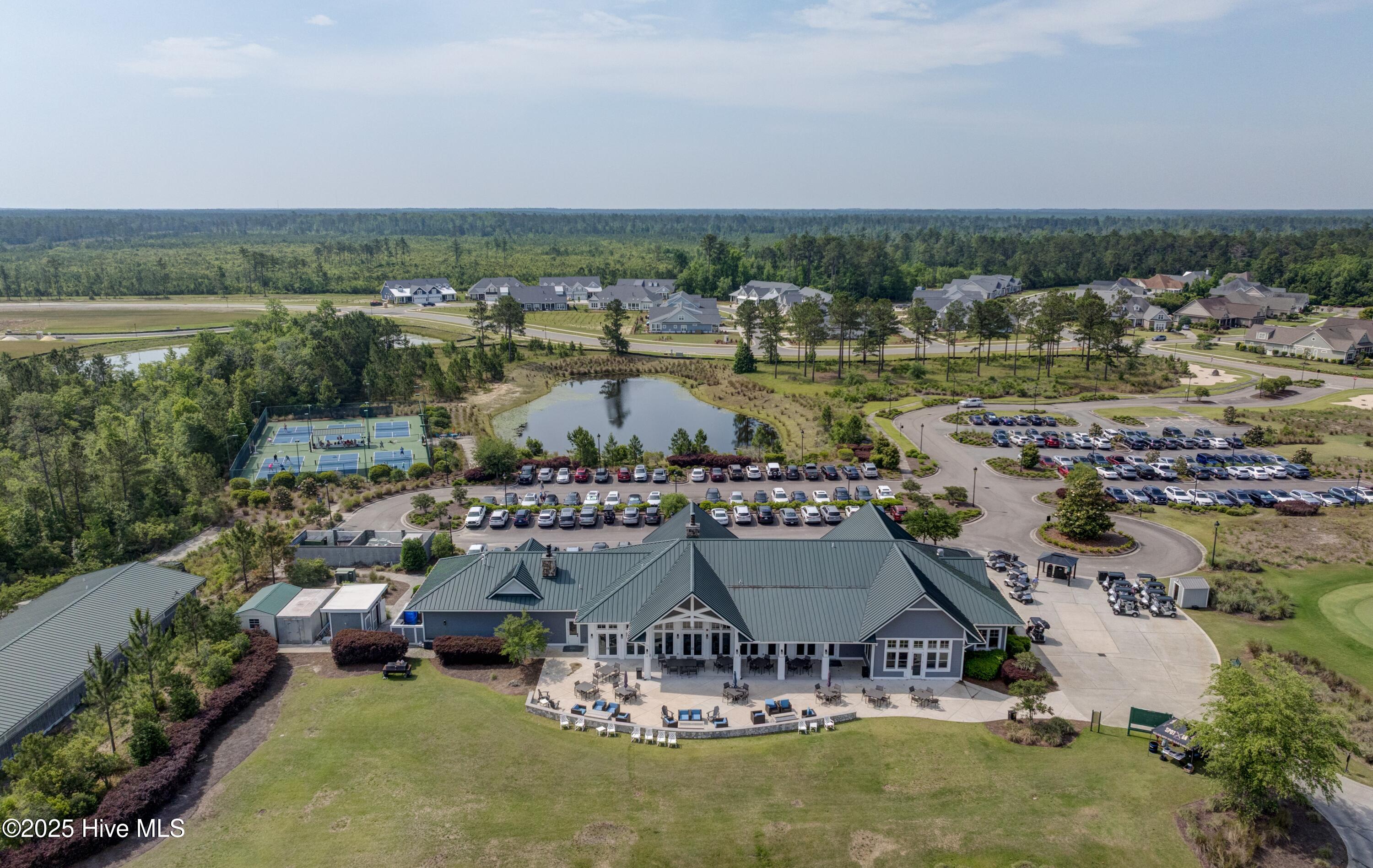 100538241 | Photo 62