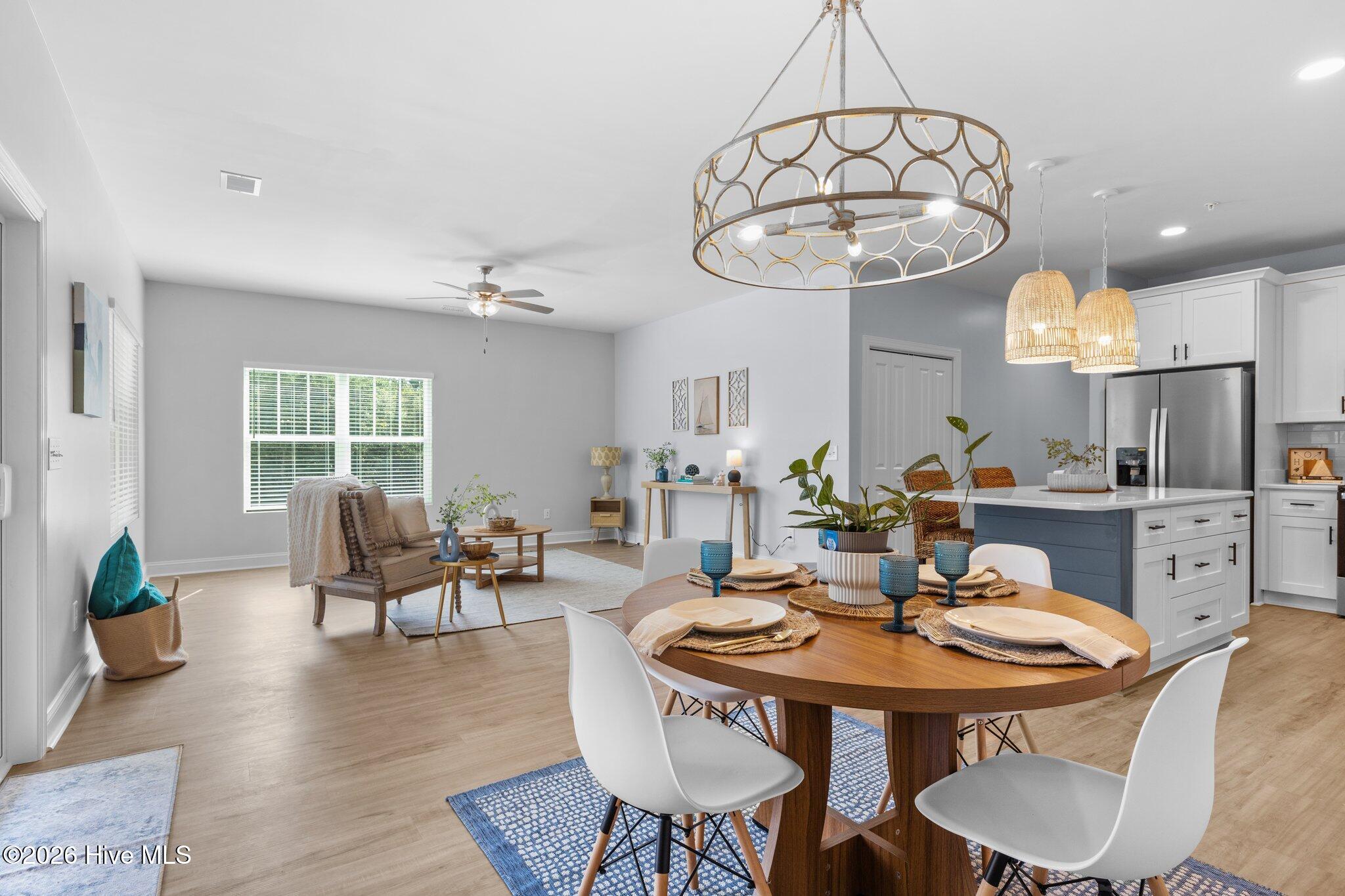 100564652 | Photo 14