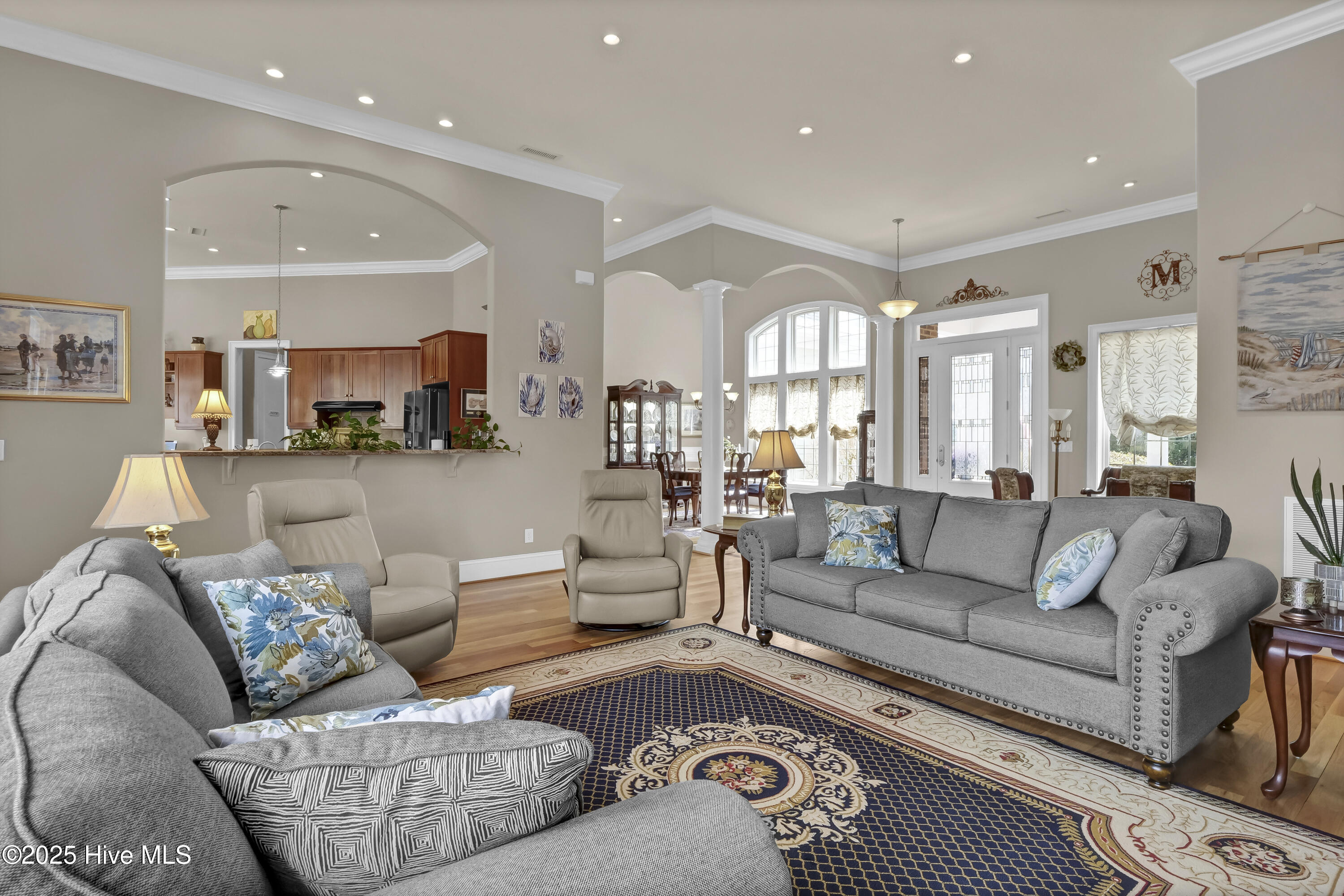 100494550 | Photo 22