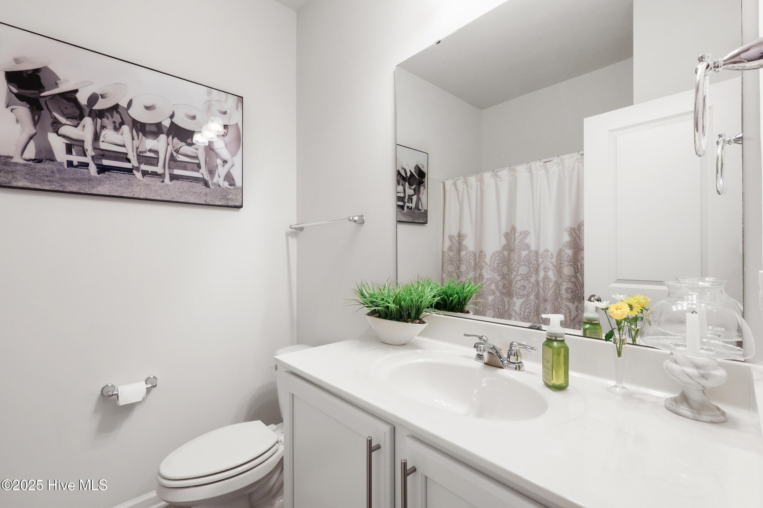 100547034 | Photo 20