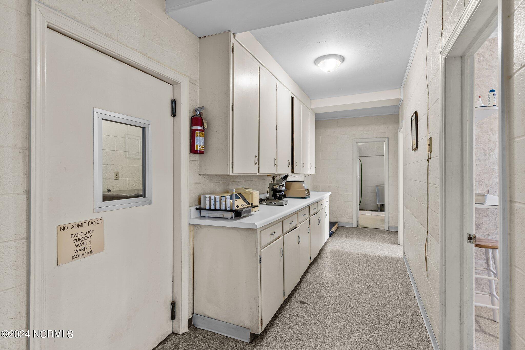 100517313 | Photo 21