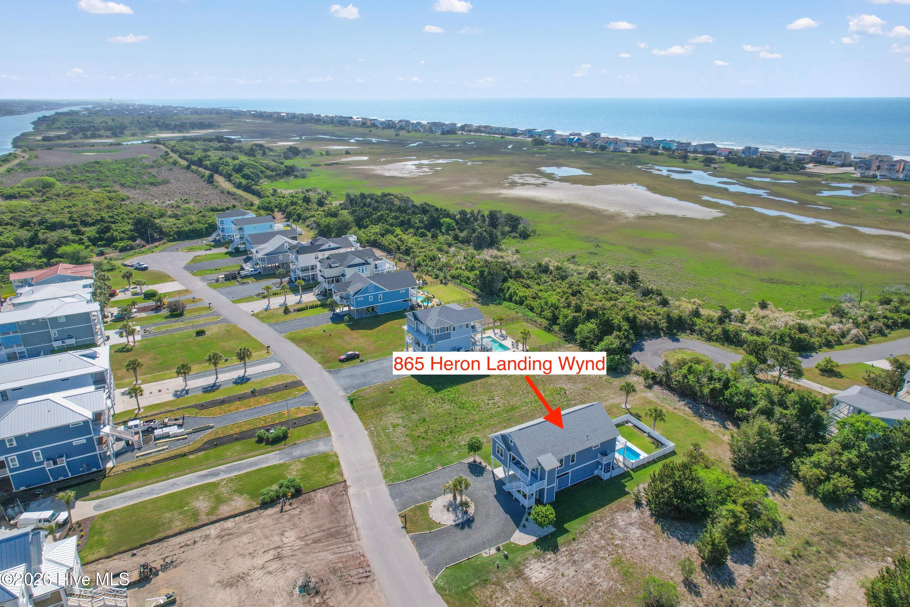 100567916 | Photo 68