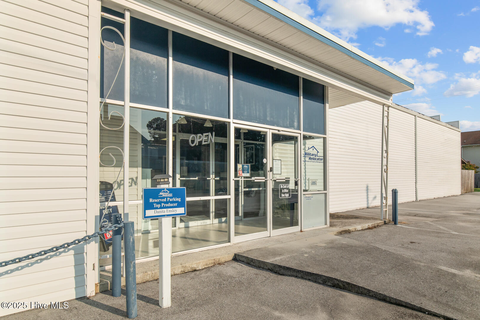 1923 Lejeune Boulevard, Jacksonville, NC, 28546