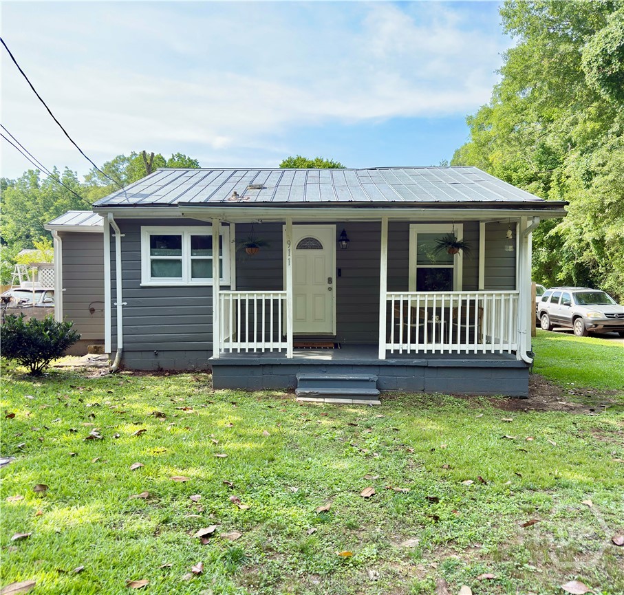 Property at 911 Henderson Ext