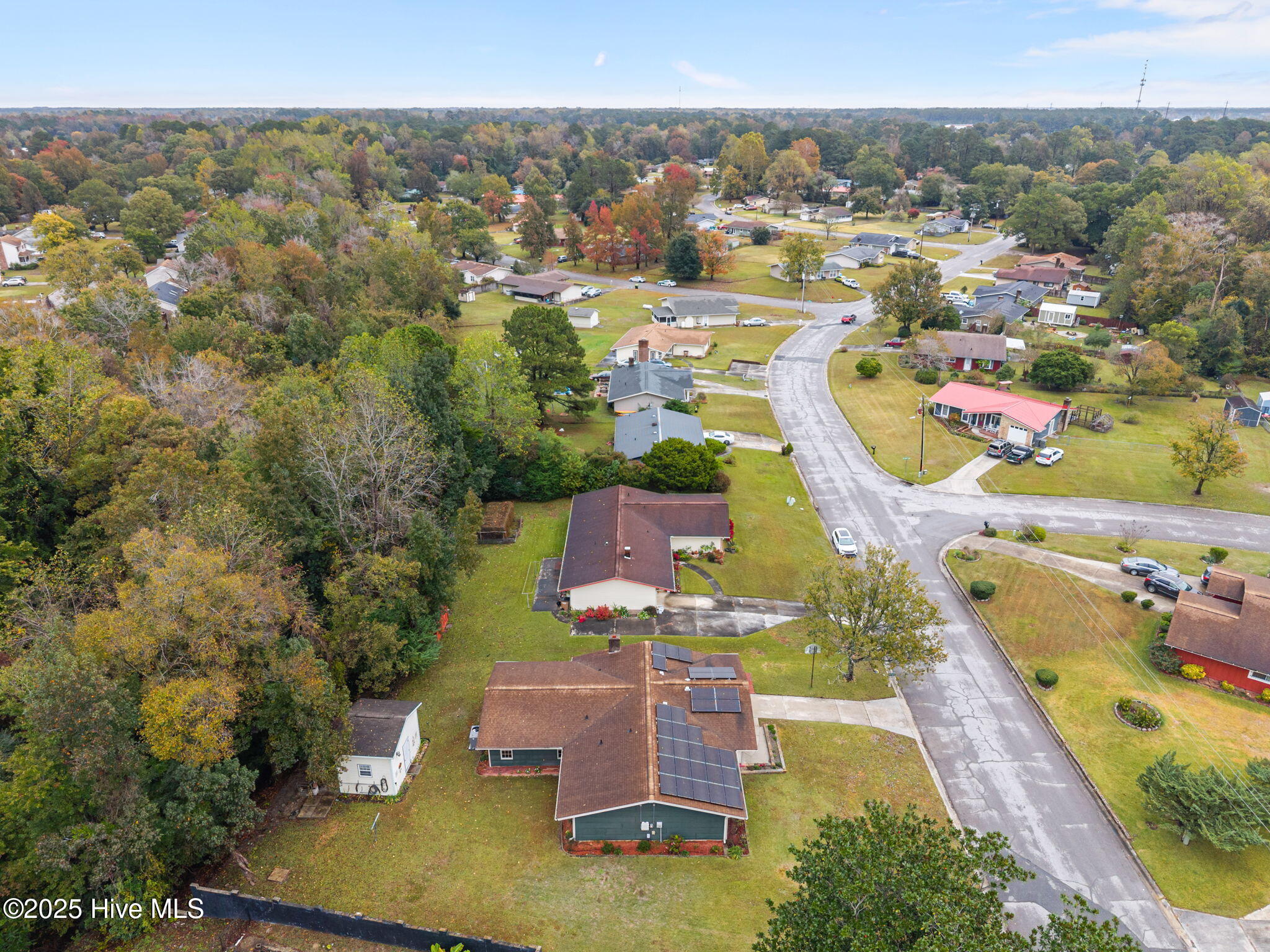 100538869 | Photo 43