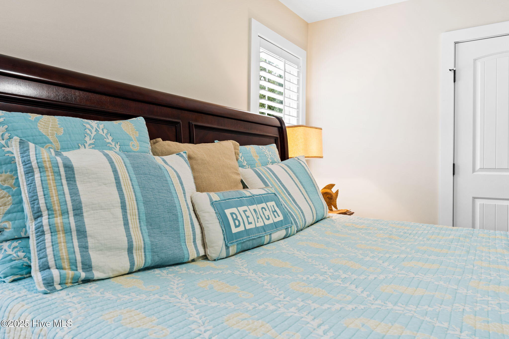 100538896 | Photo 23