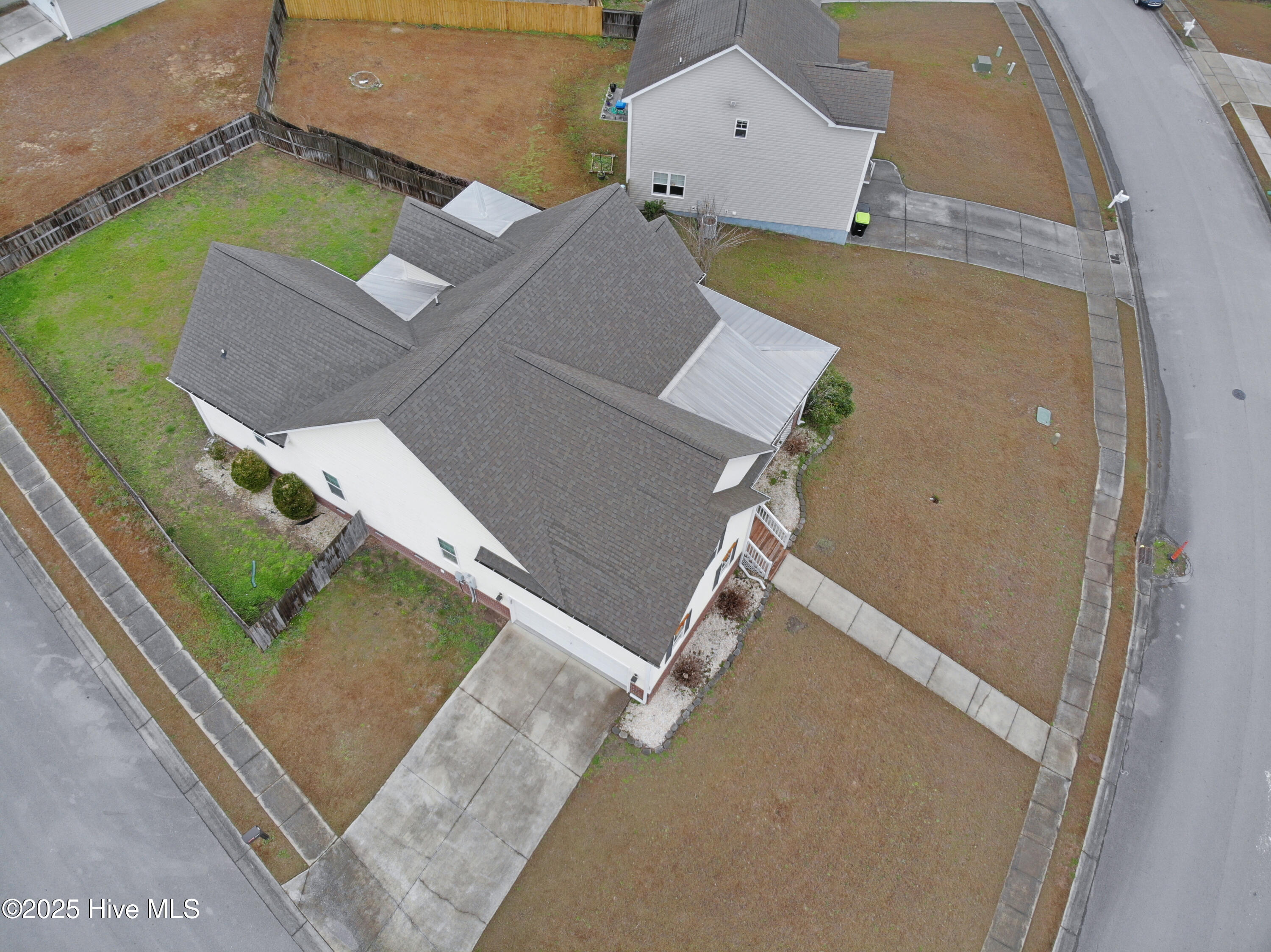 100539008 | Photo 60