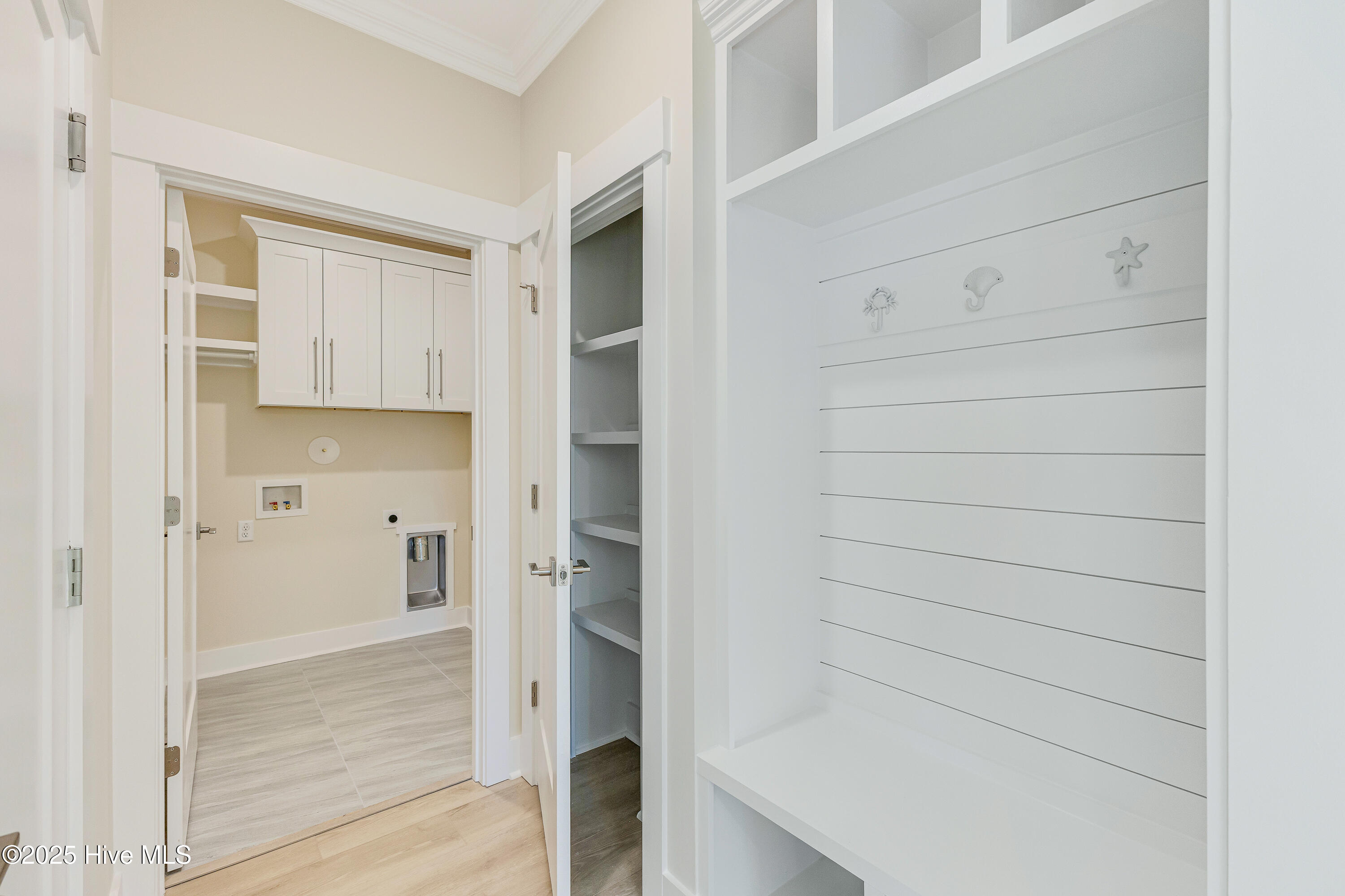 100533071 | Photo 20