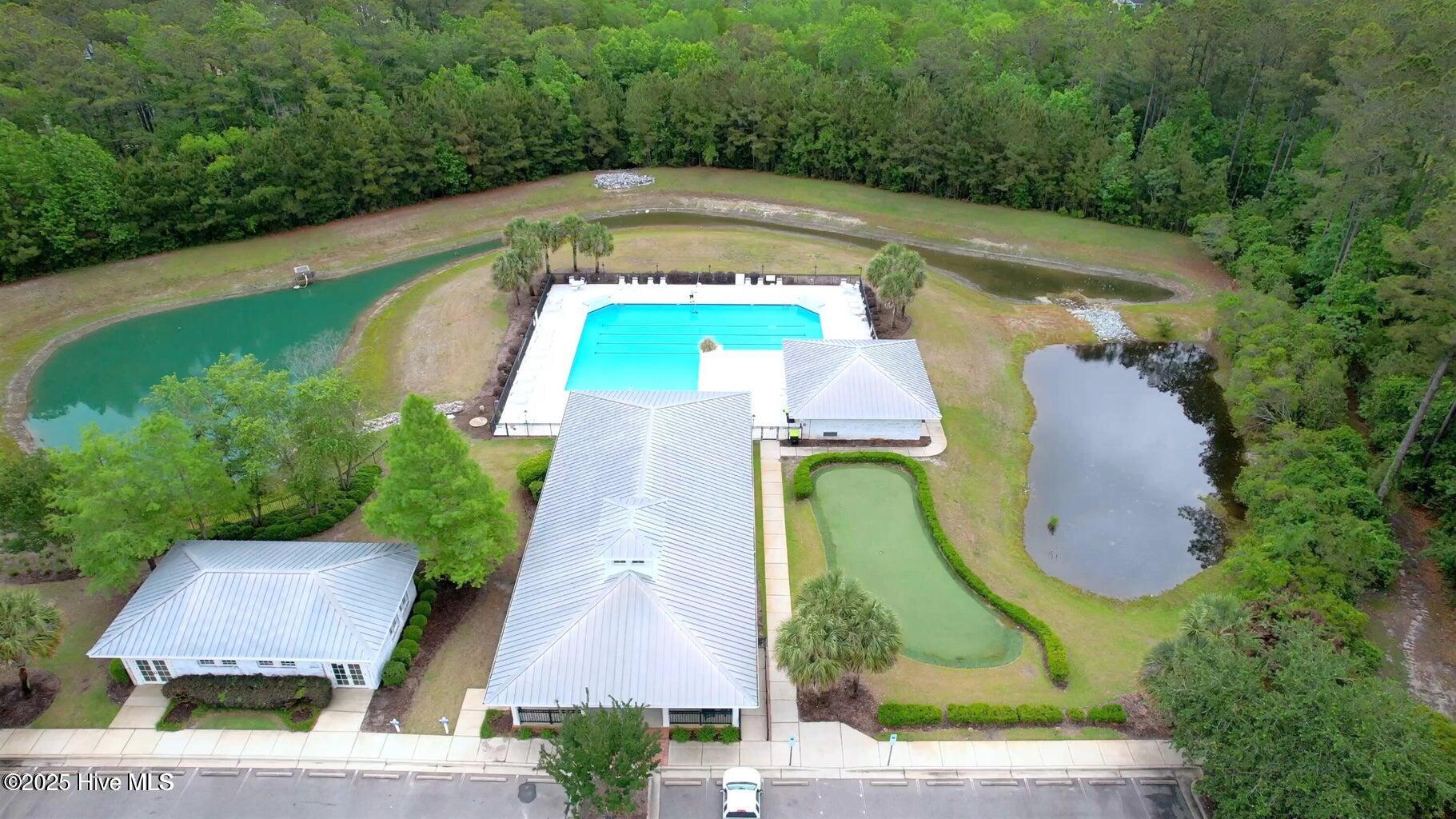 100422269 | Photo 57