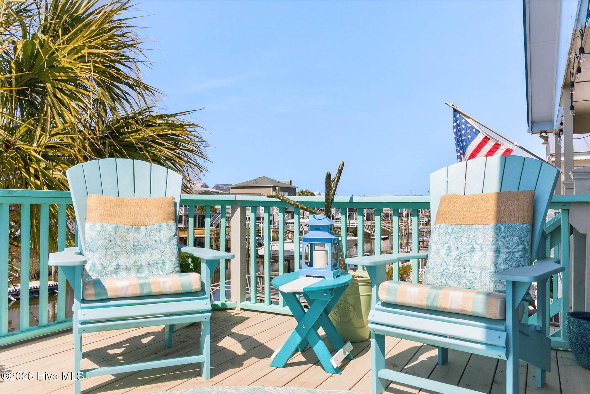 100560739 | Photo 31