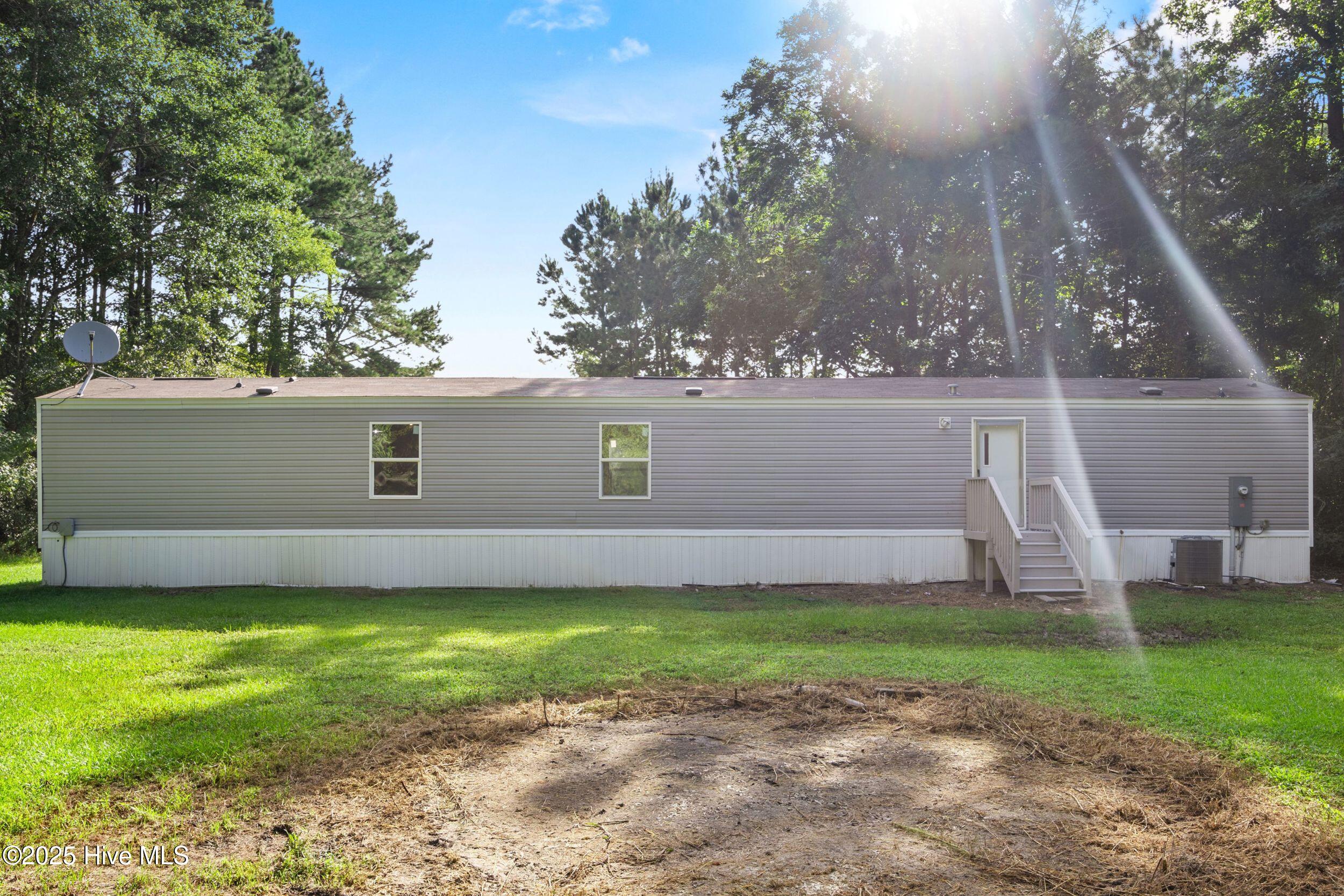 325 Messer Loop Road, Burgaw, NC 28425 – photo 22: 033_fnsD