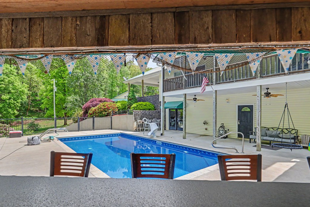 522 Fred Amos Road, Murphy, NC 28906 Listing Photo  6