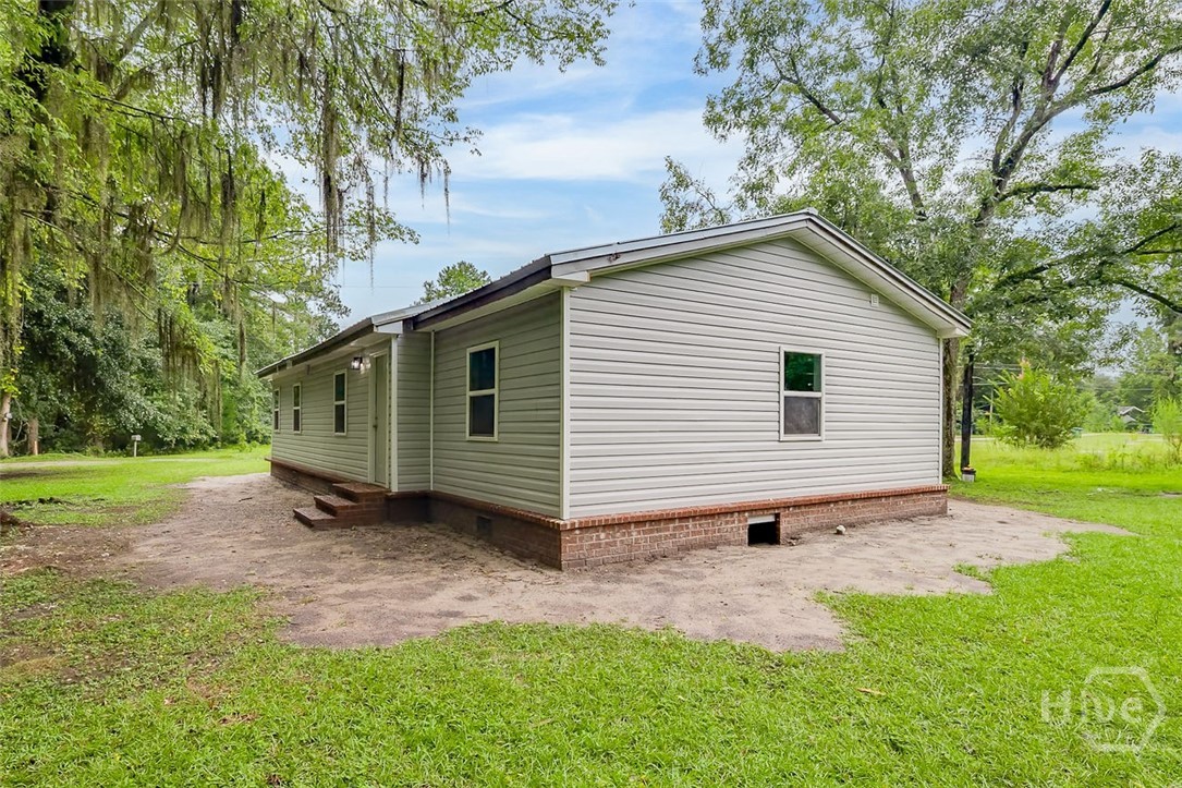 Homes for sale in Guyton, GA | 515 Samuel Smalls Sr Rd, Guyton, GA 31312 | MLS# SA337164