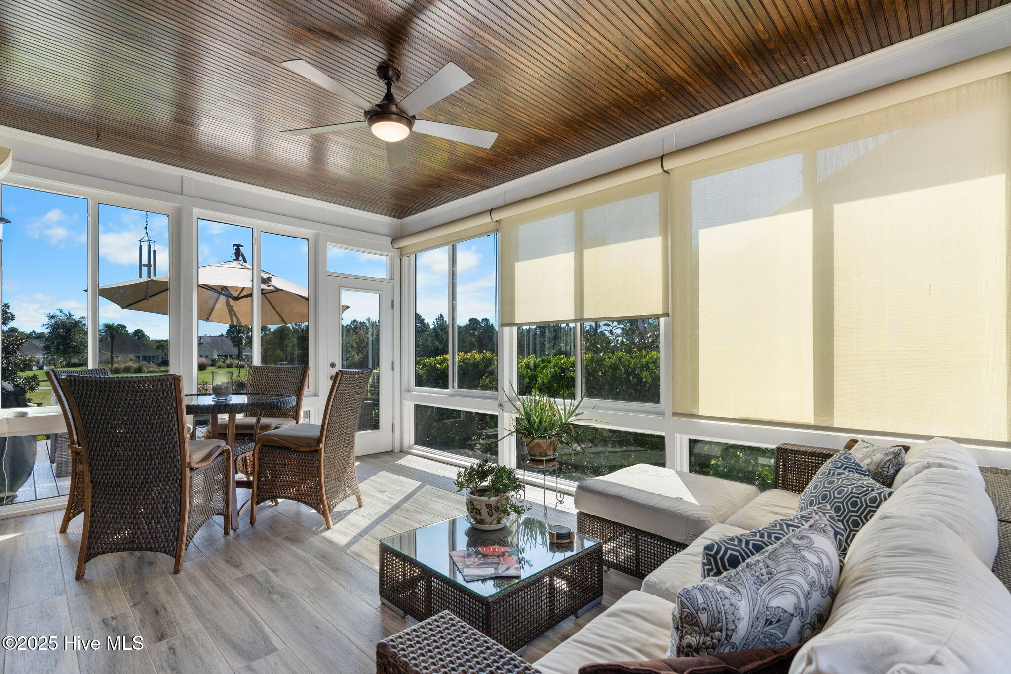 100544684 | Photo 59