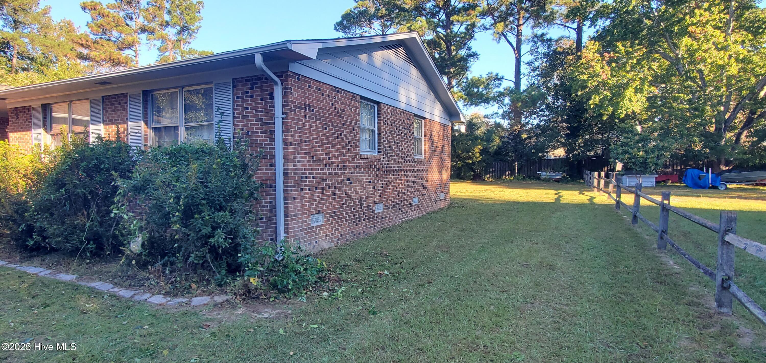 100539150 | Photo 10