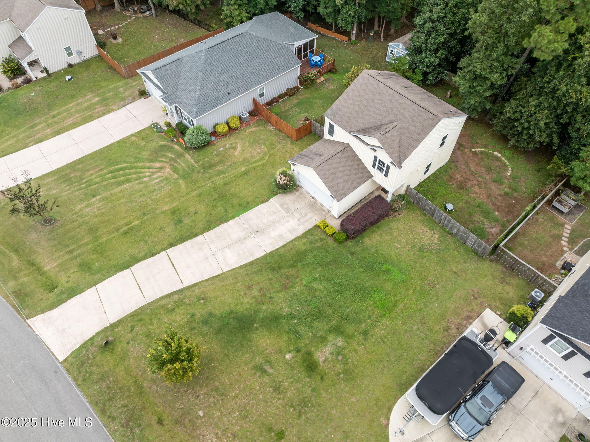 100536661 | Photo 41