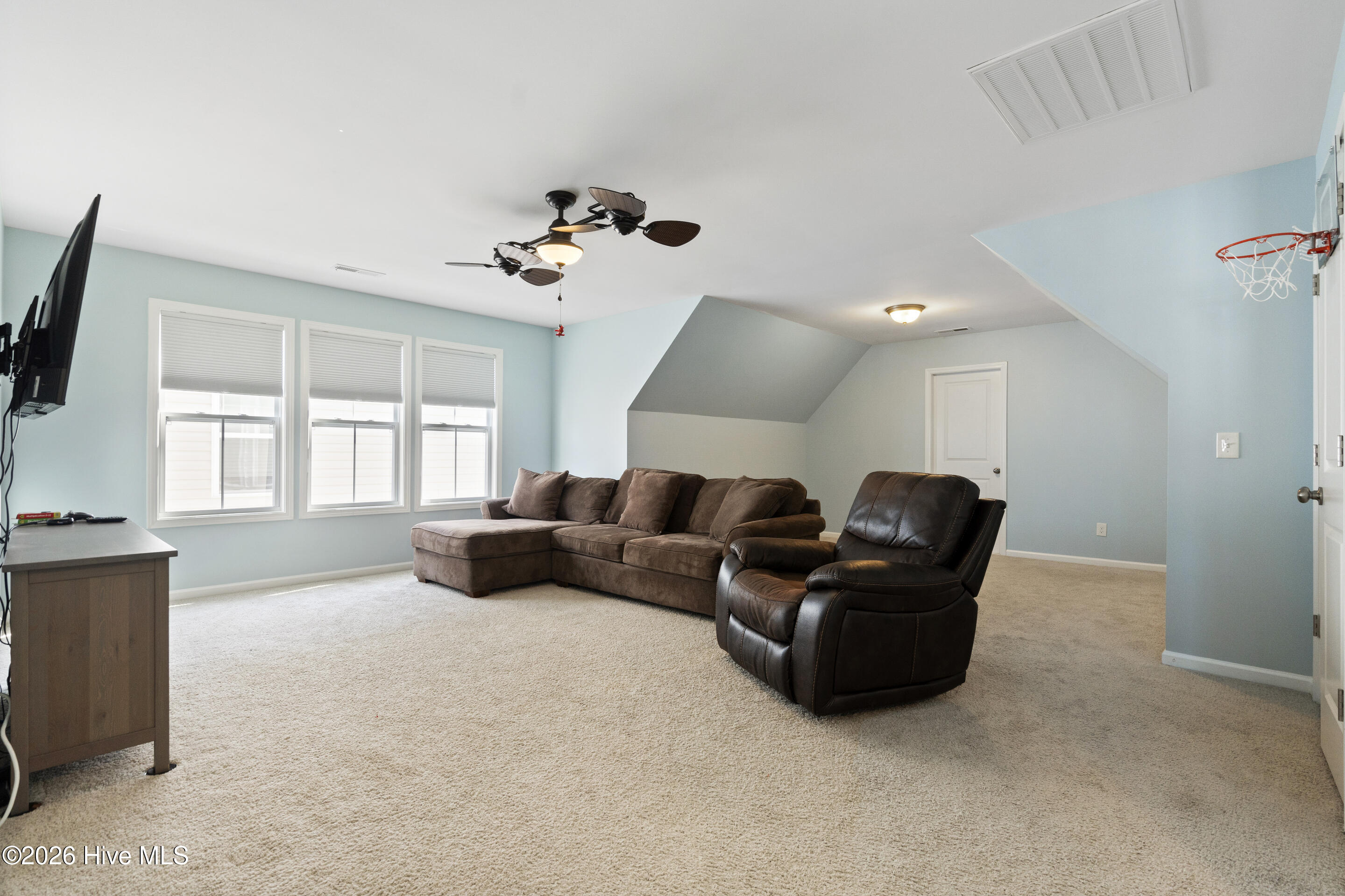 21 Violetear Ridge, Hampstead, NC, 28443