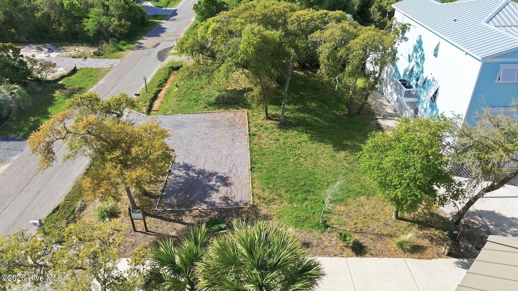 100565841 | Photo 20