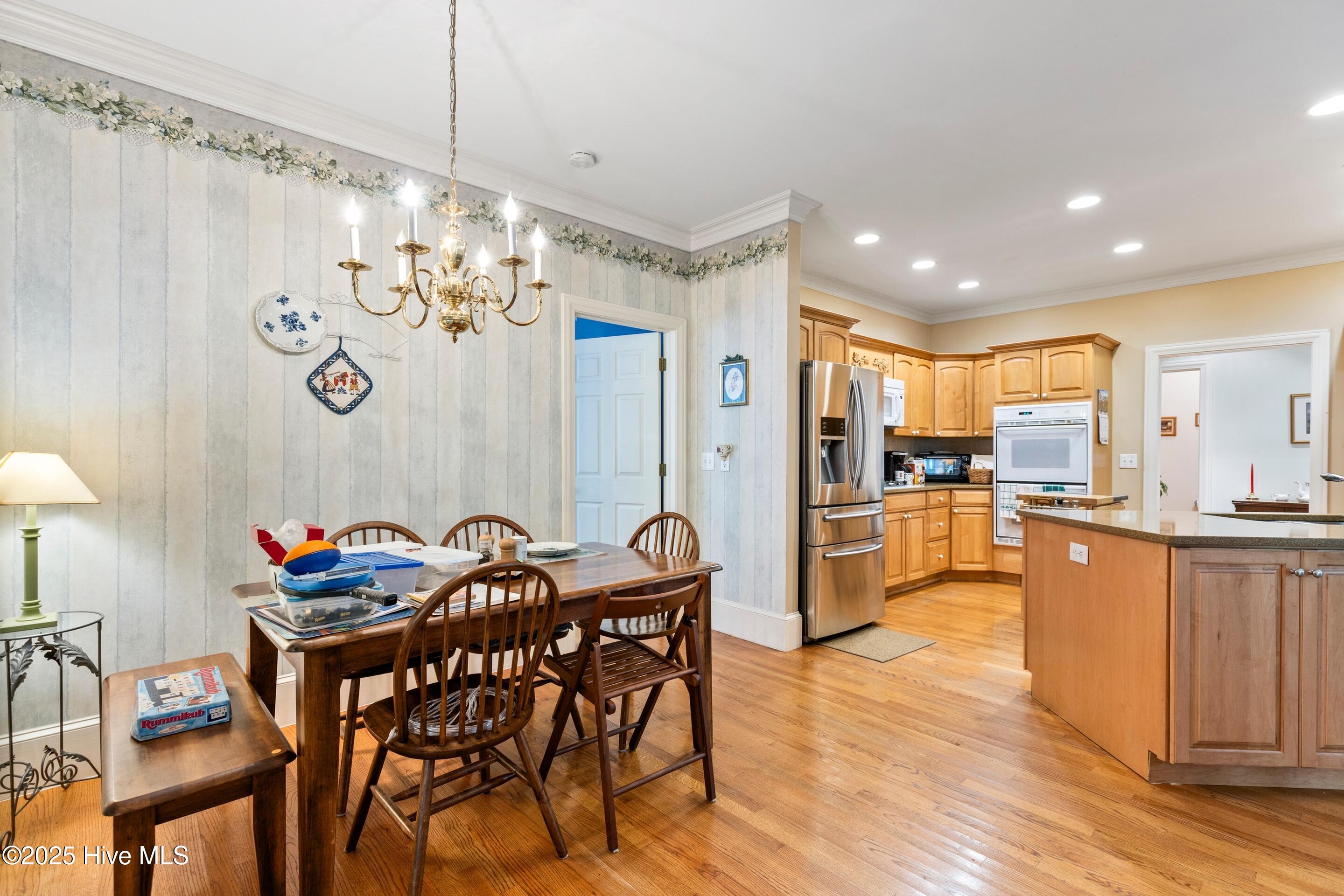 100536994 | Photo 17