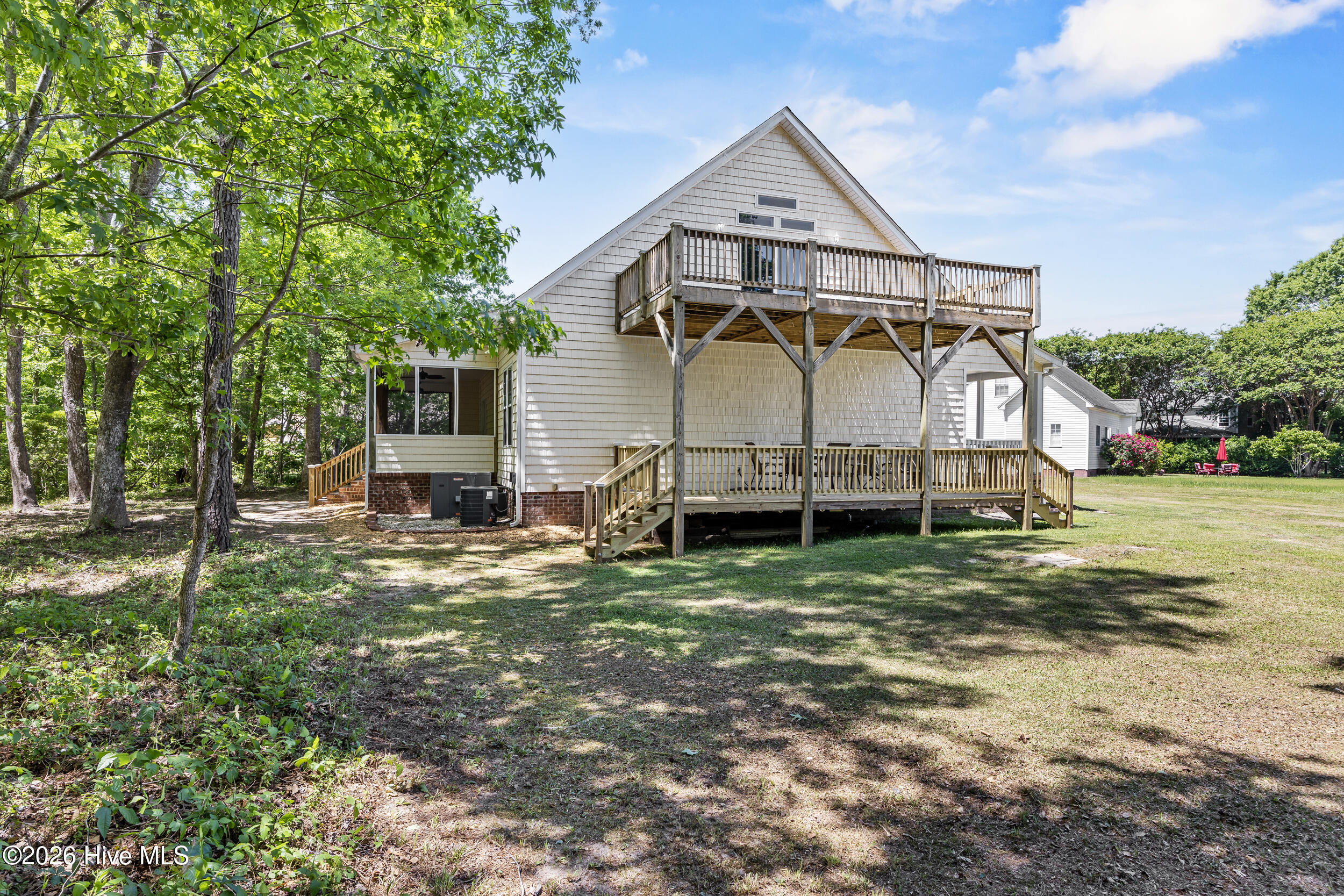 100569506 | Photo 57