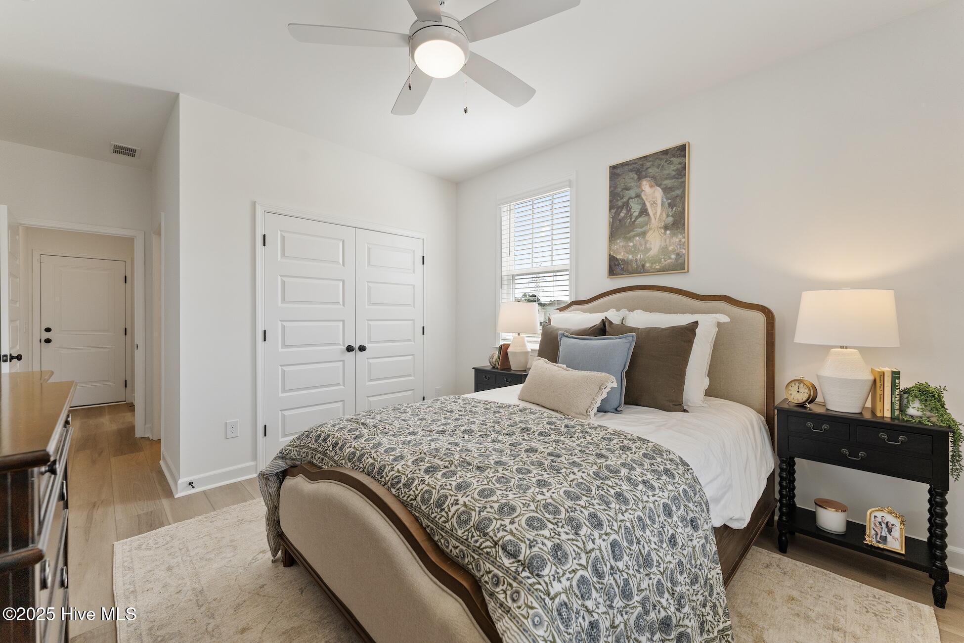 100564746 | Photo 32