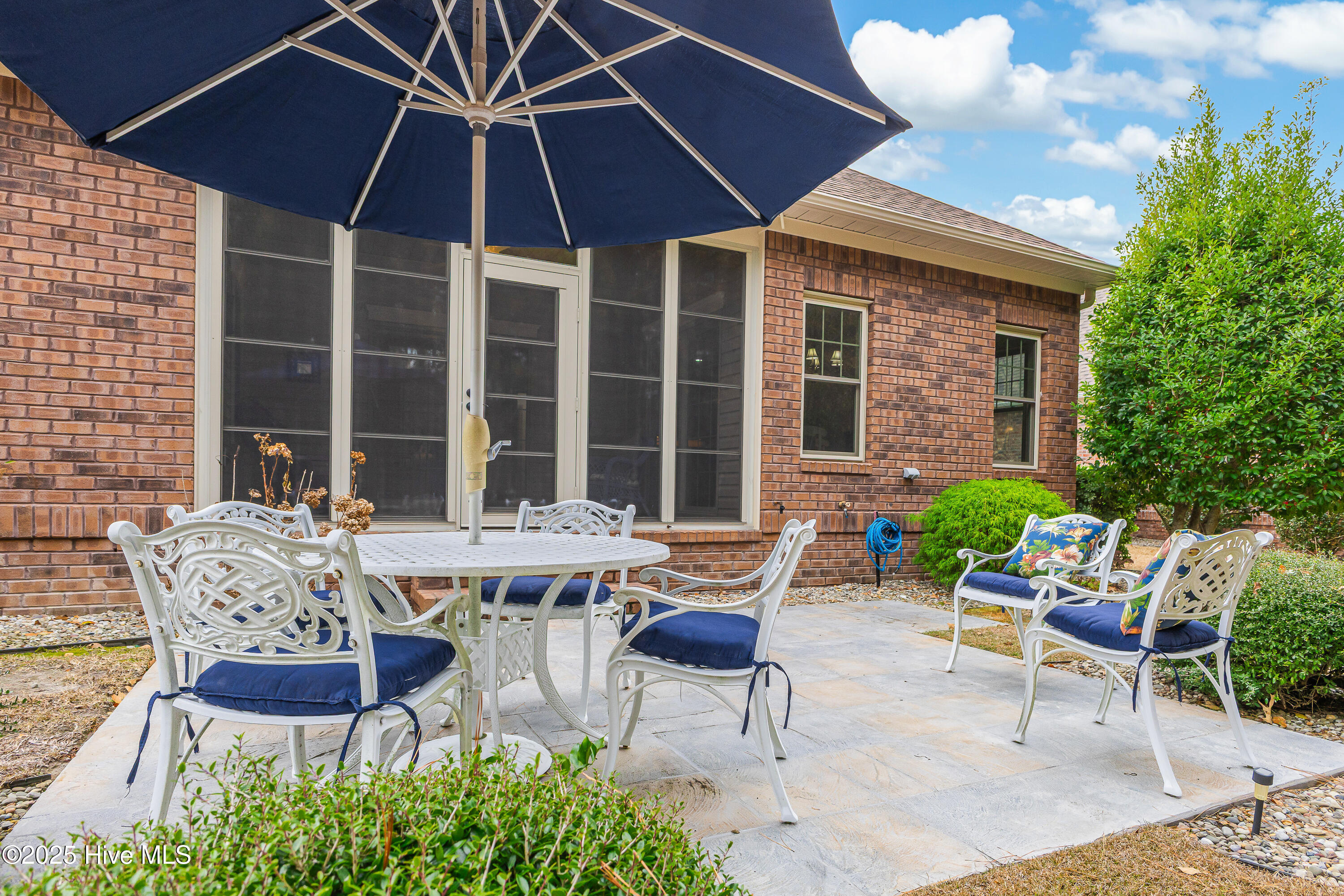 100546218 | Photo 43