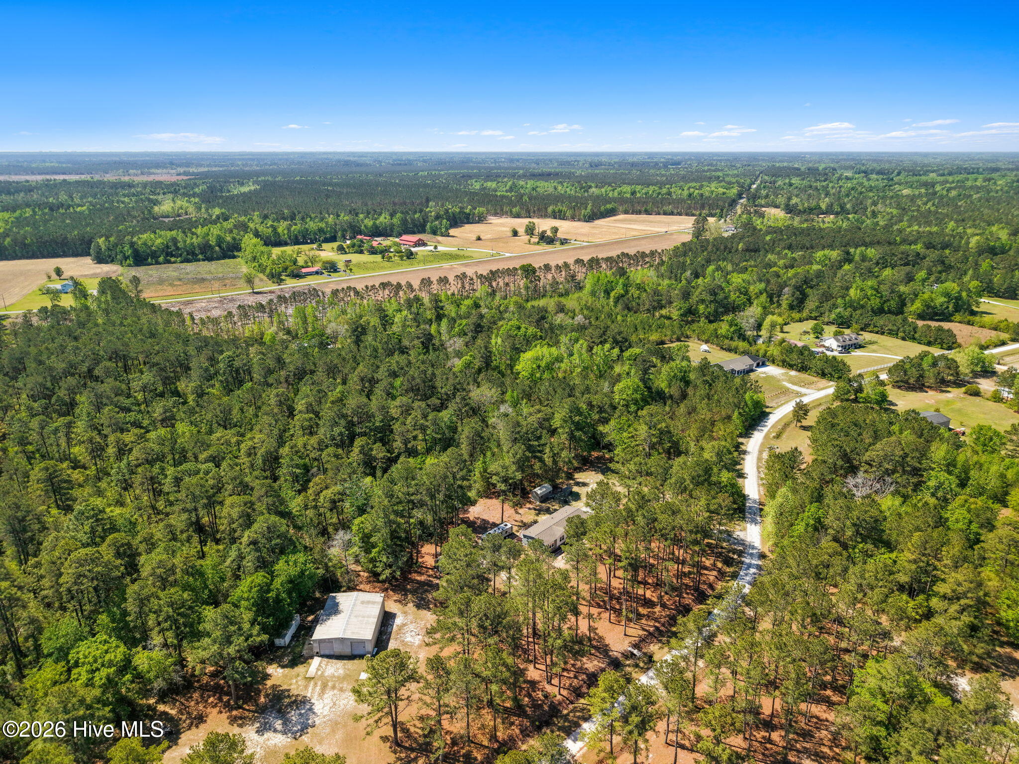 100567868 | Photo 38