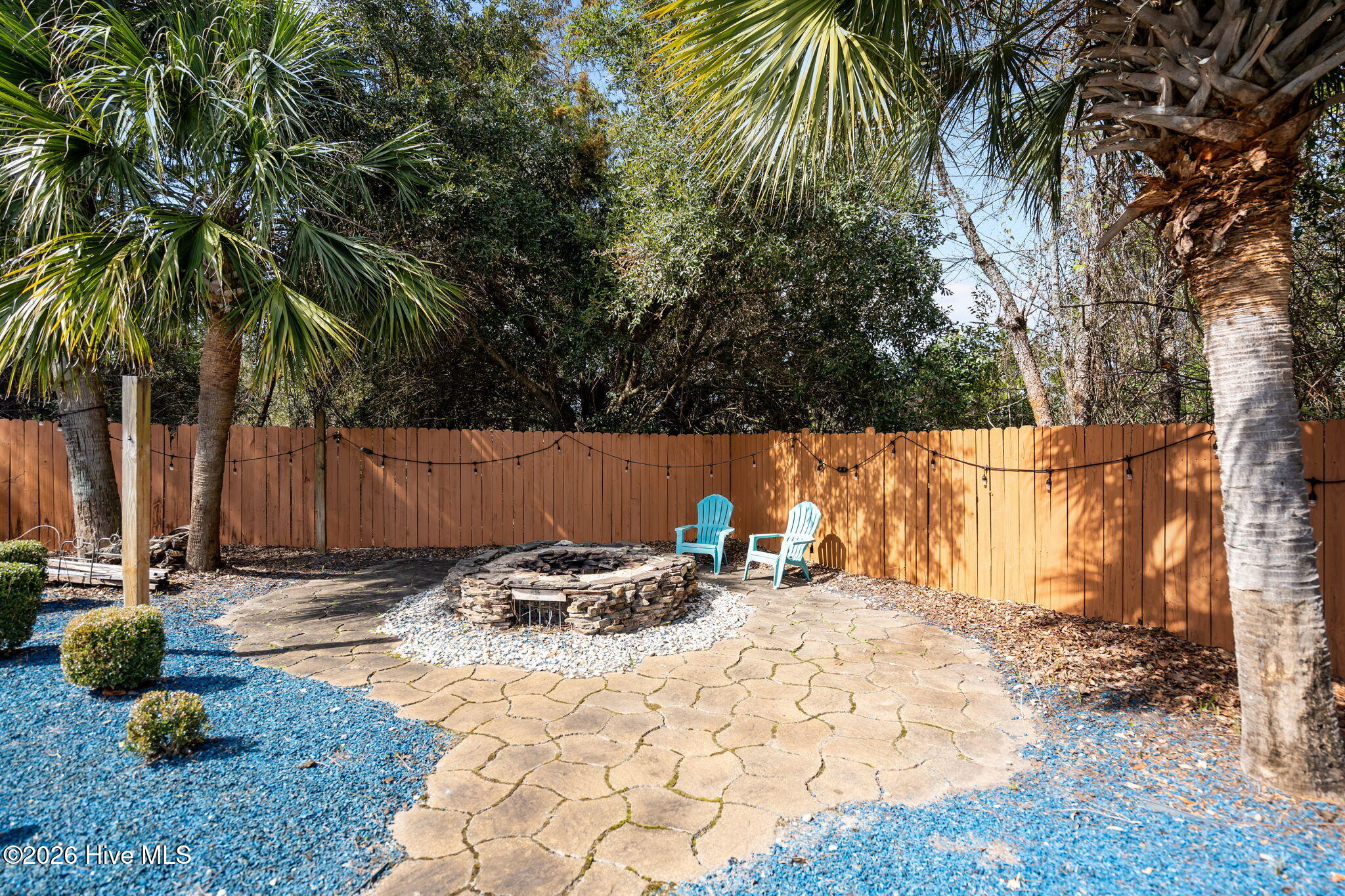 100559700 | Photo 55