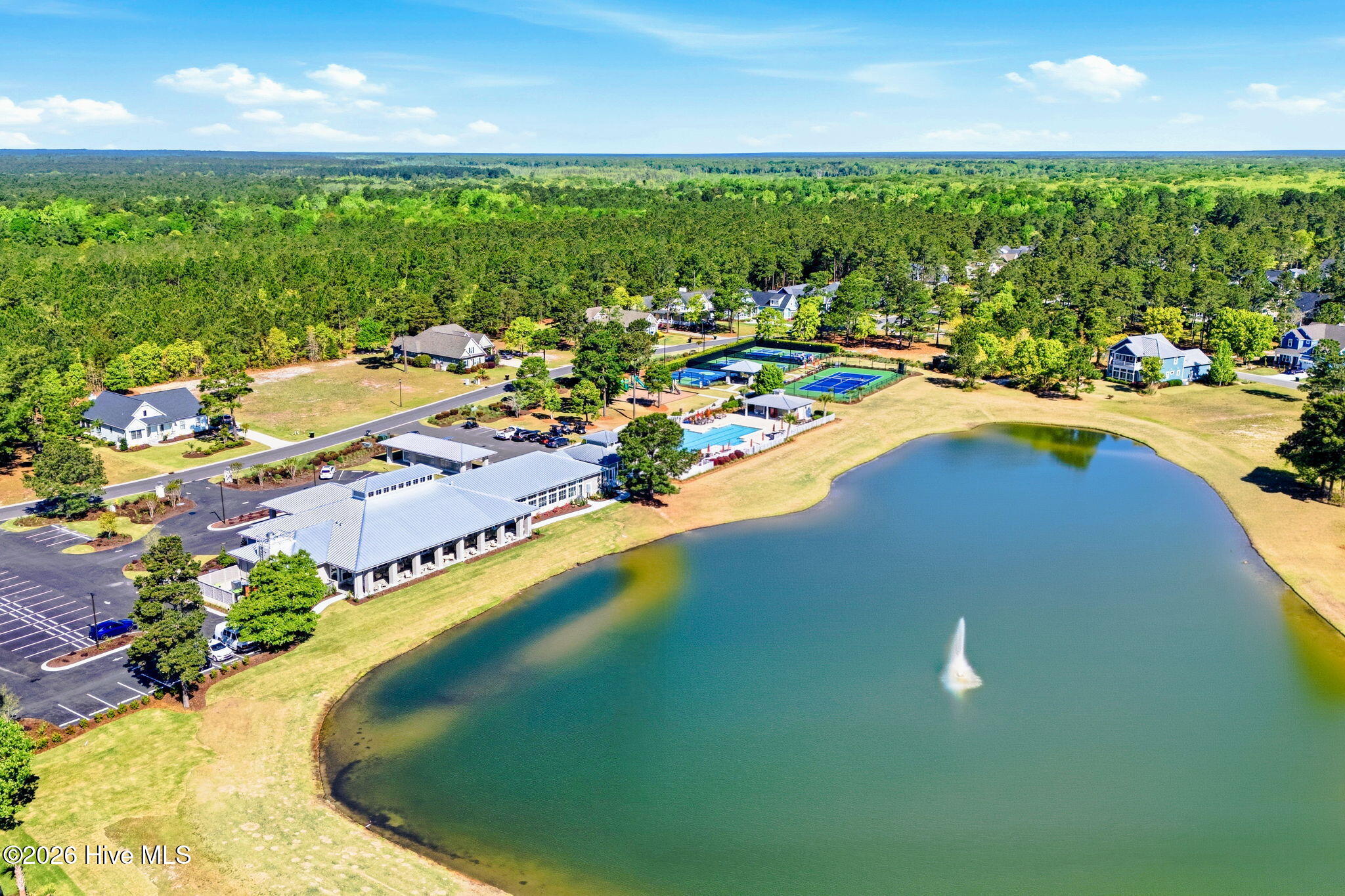 100566822 | Photo 60