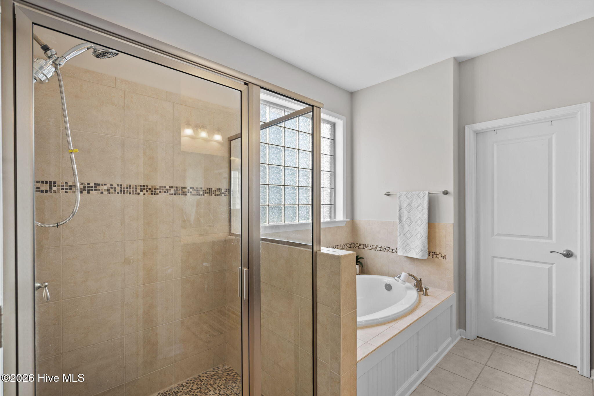 100554363 | Photo 37