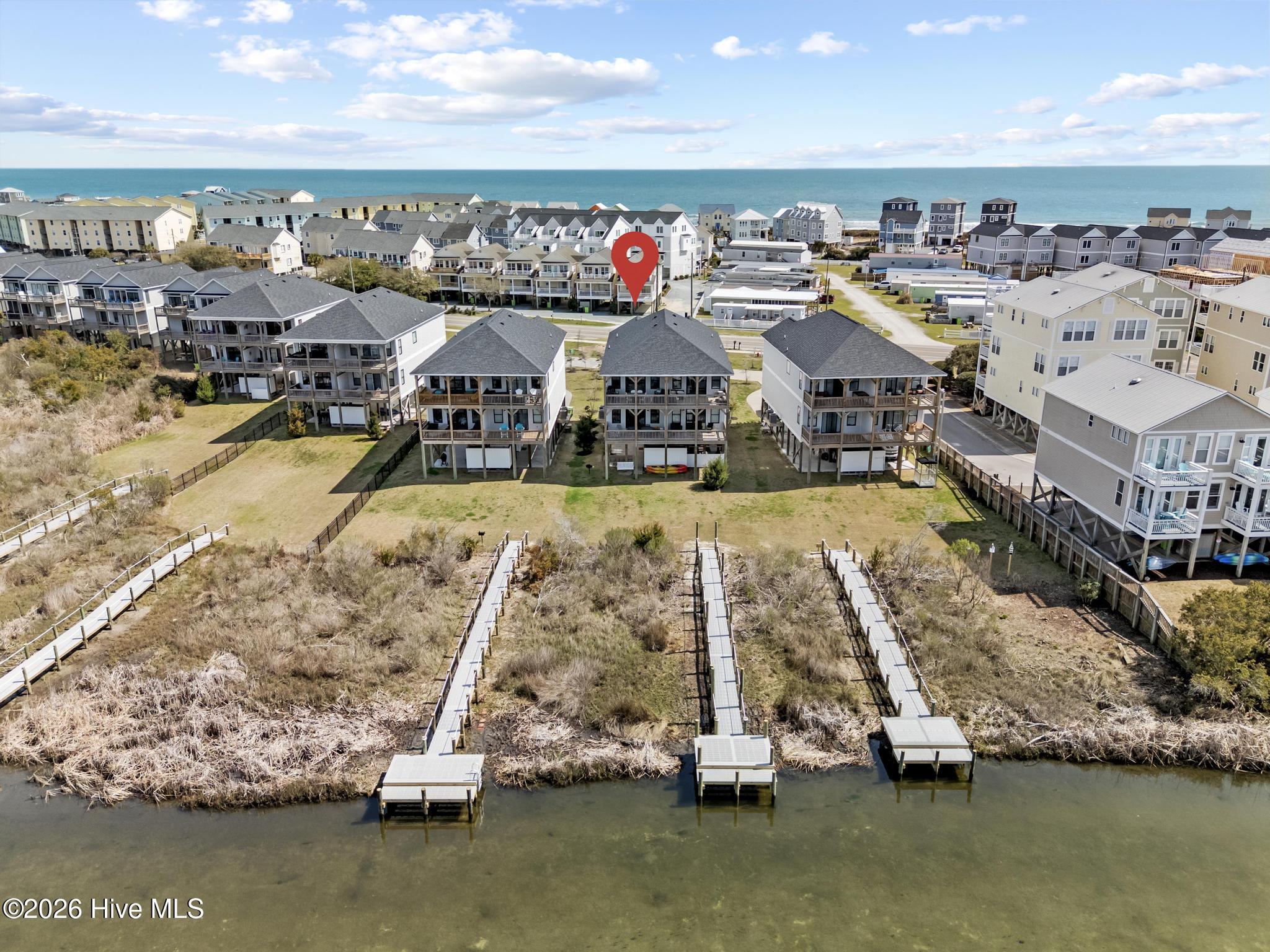 100562400 | Photo 48