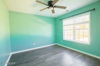 100570025 | Photo 12