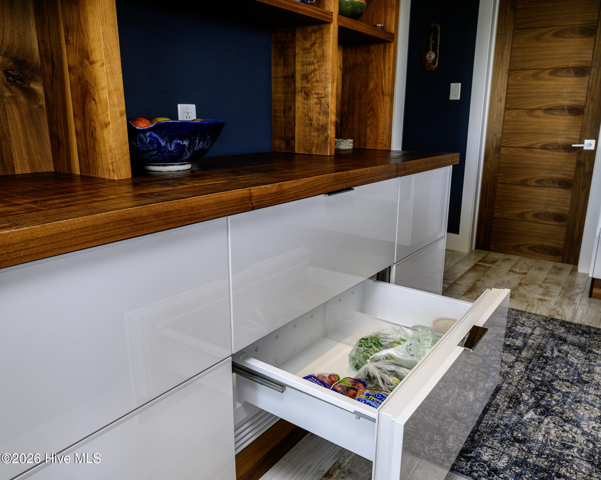 SubZero Intergrated Fridge Drawers