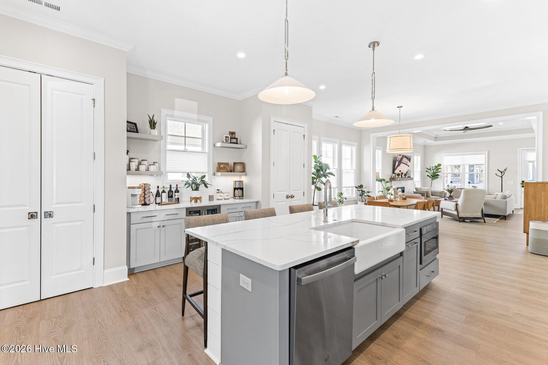 100553656 | Photo 12