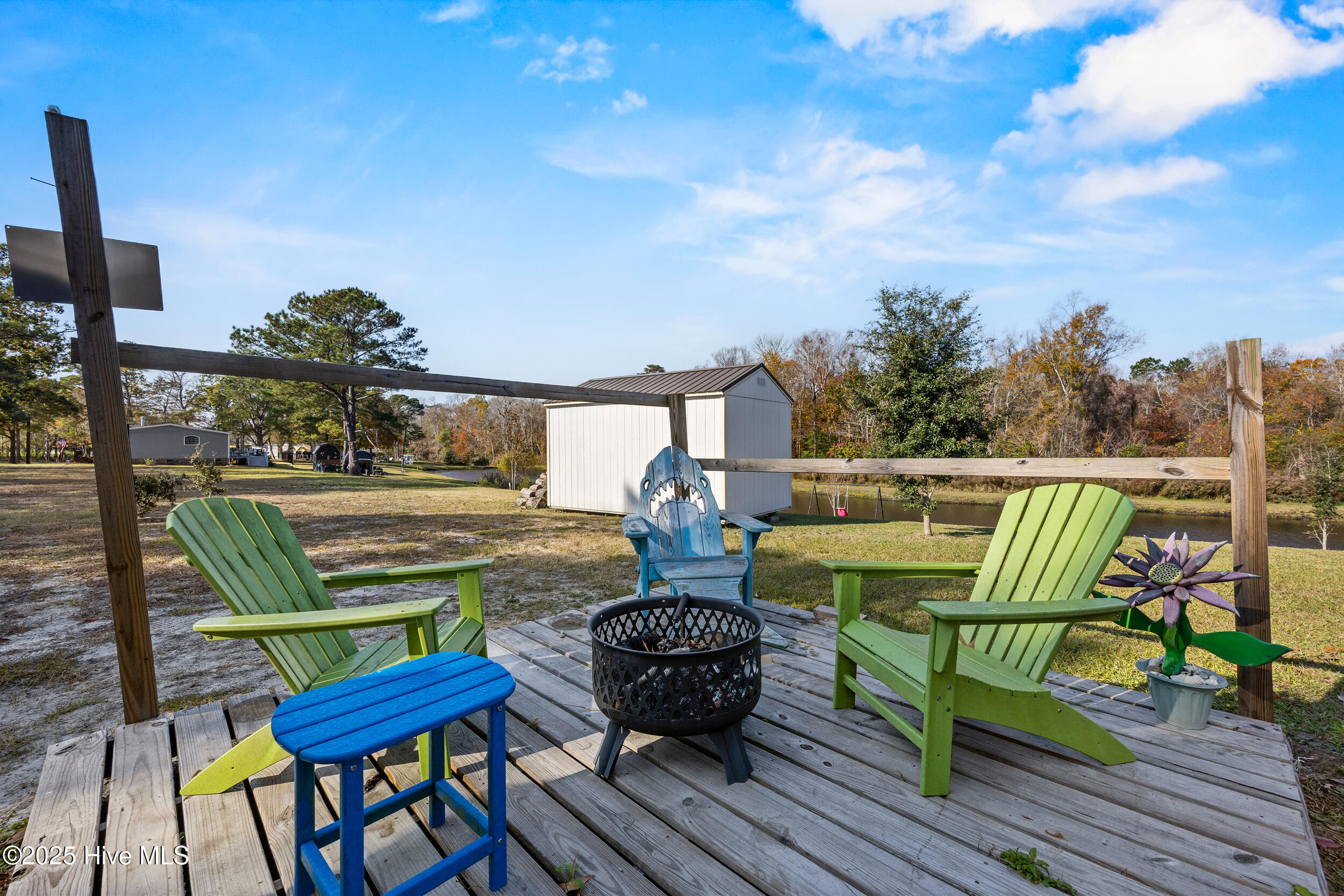 100542726 | Photo 38