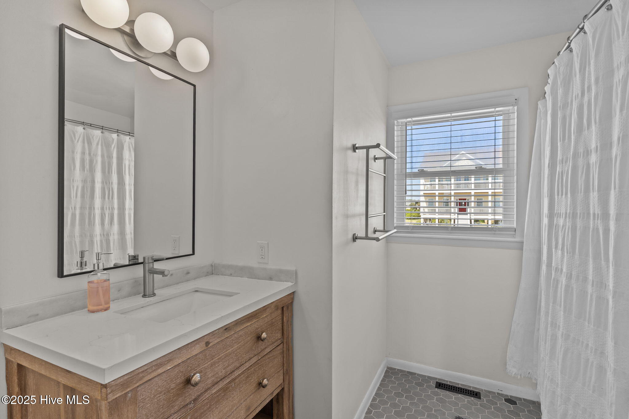 601 E Beach Drive, Oak Island, NC 28465 – photo 24: 23-web-or-mls-BTS00561