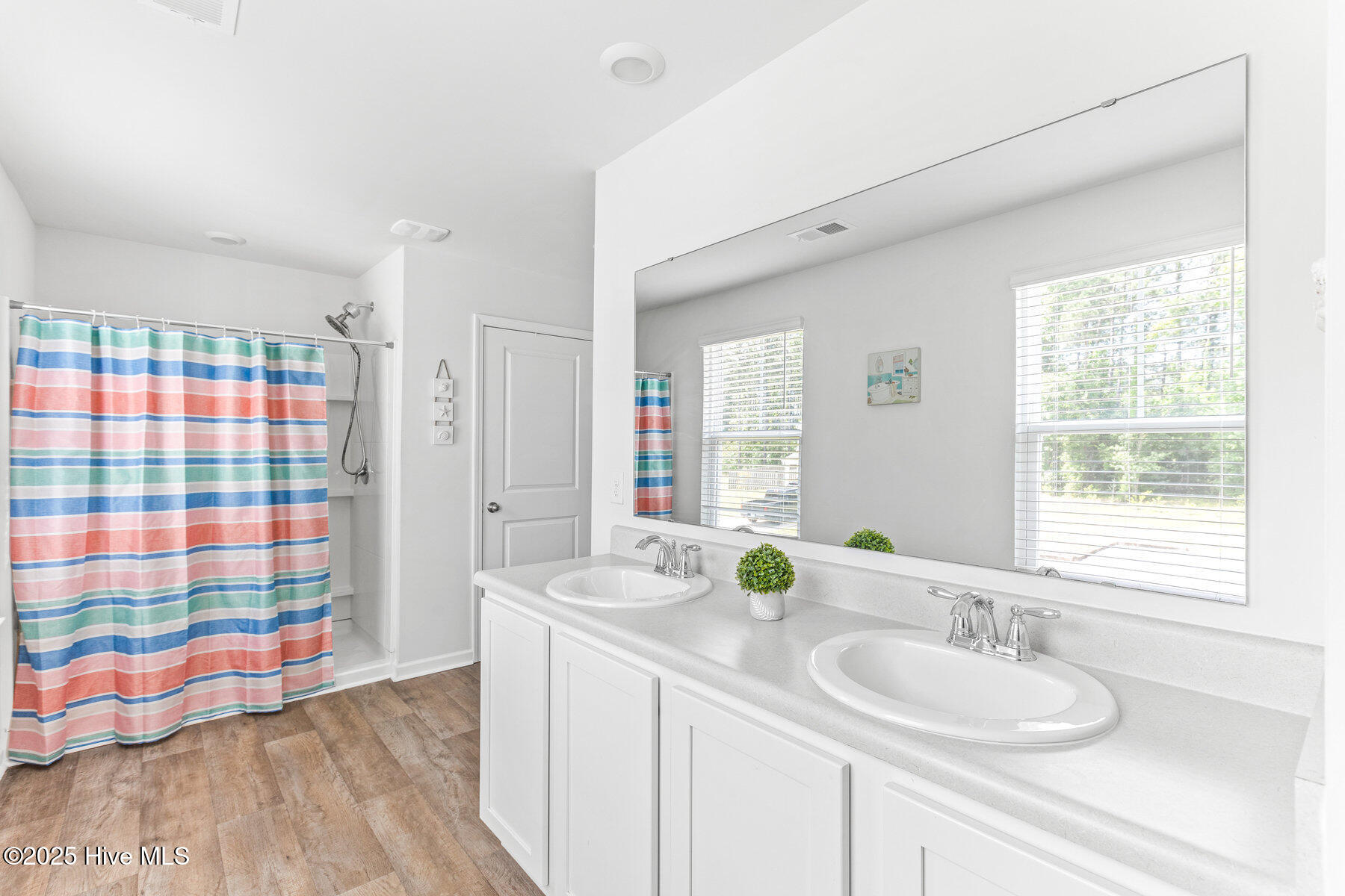 249 Hope Creek Drive, Hampstead, NC 28443 – photo 22: 023_249_hope_creek-23_508