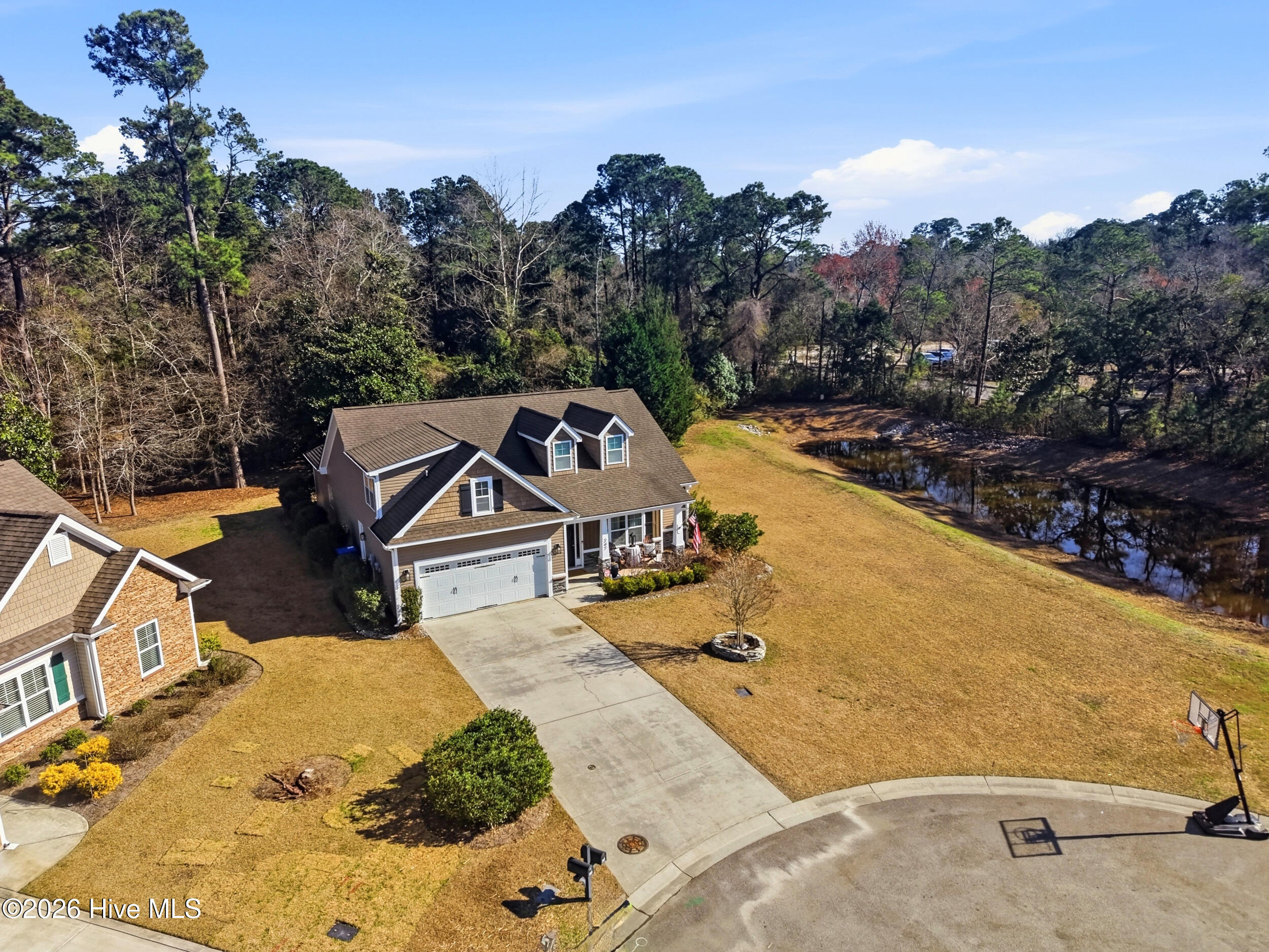 100560631 | Photo 38